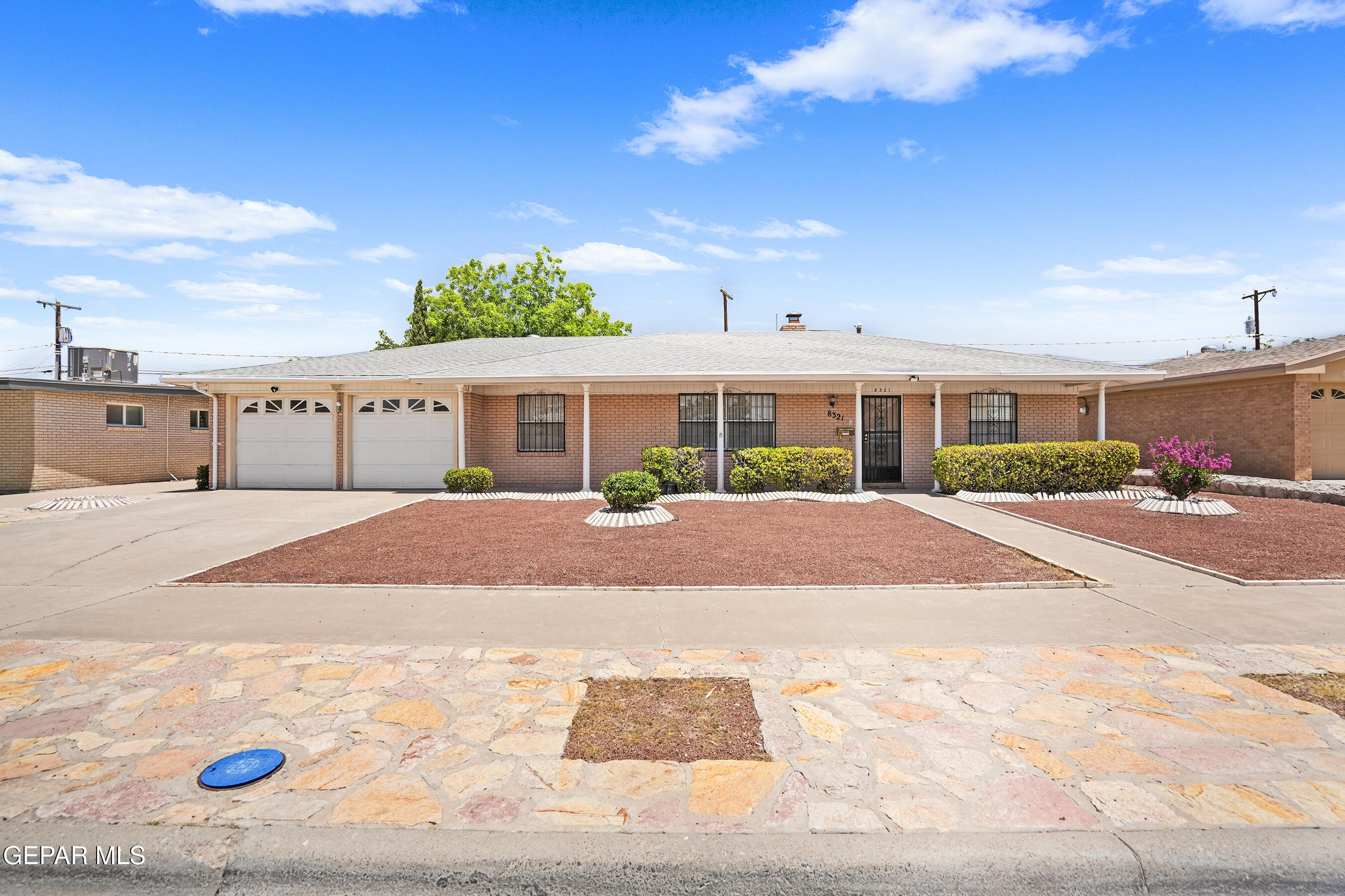 8321 Cielo Vista Drive — photo