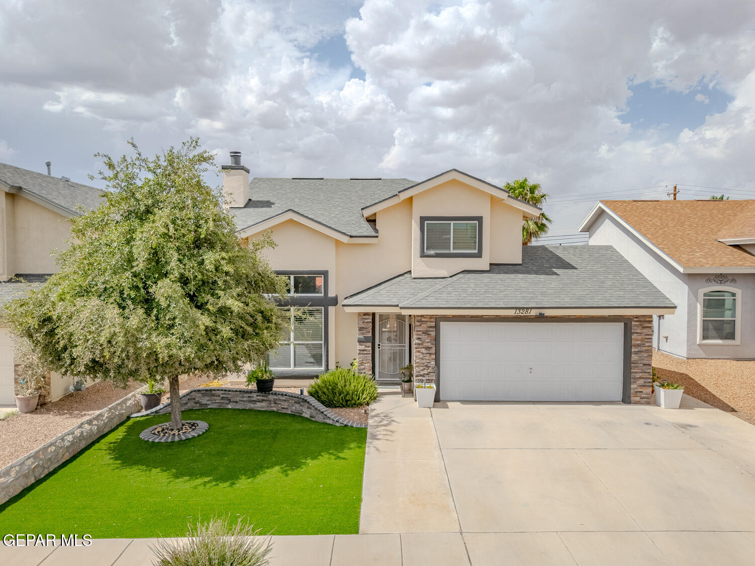 13281 Walker Post Avenue — photo