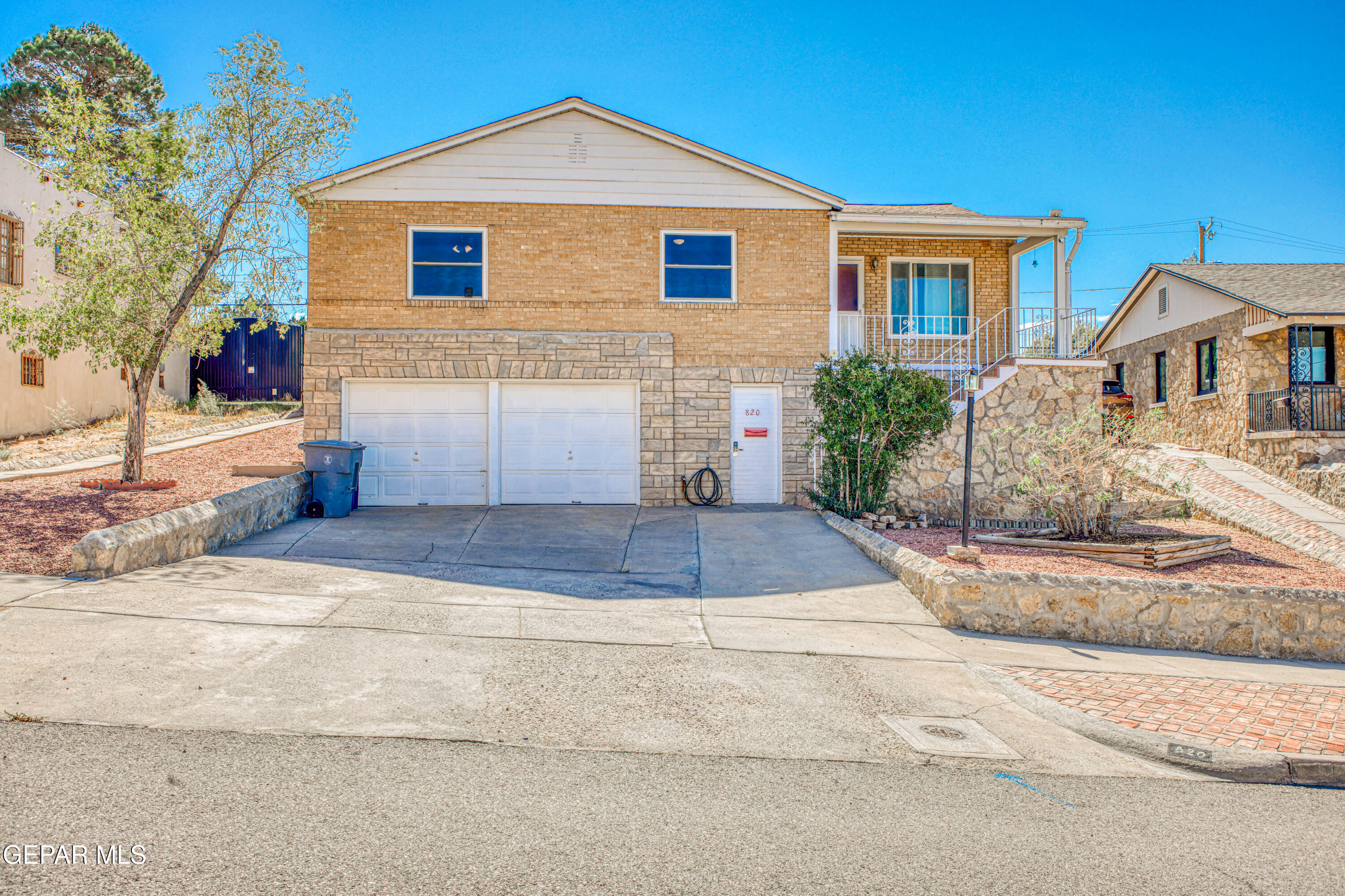 820 Galloway Drive — photo