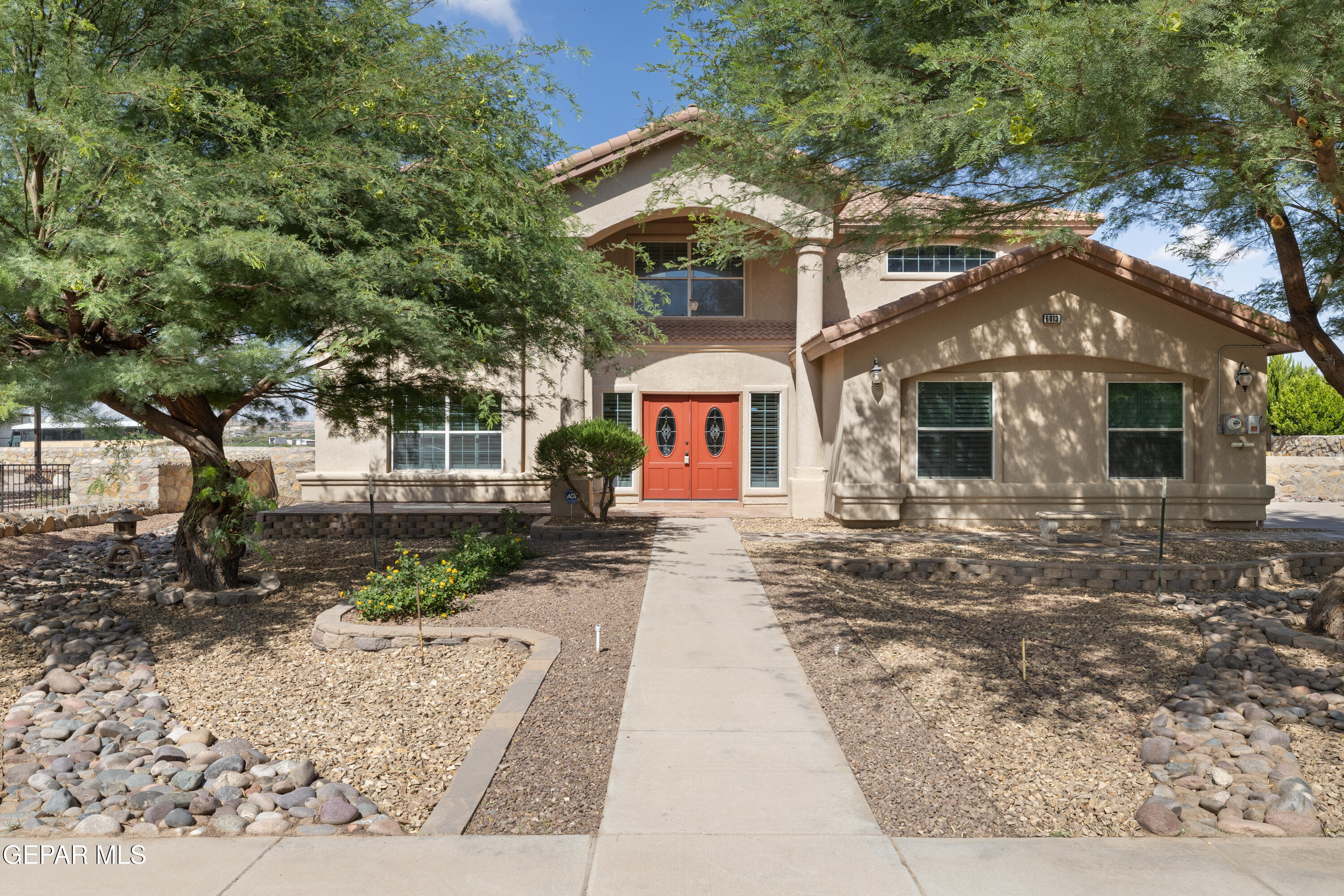 6013 Valle Espanola Lane — photo