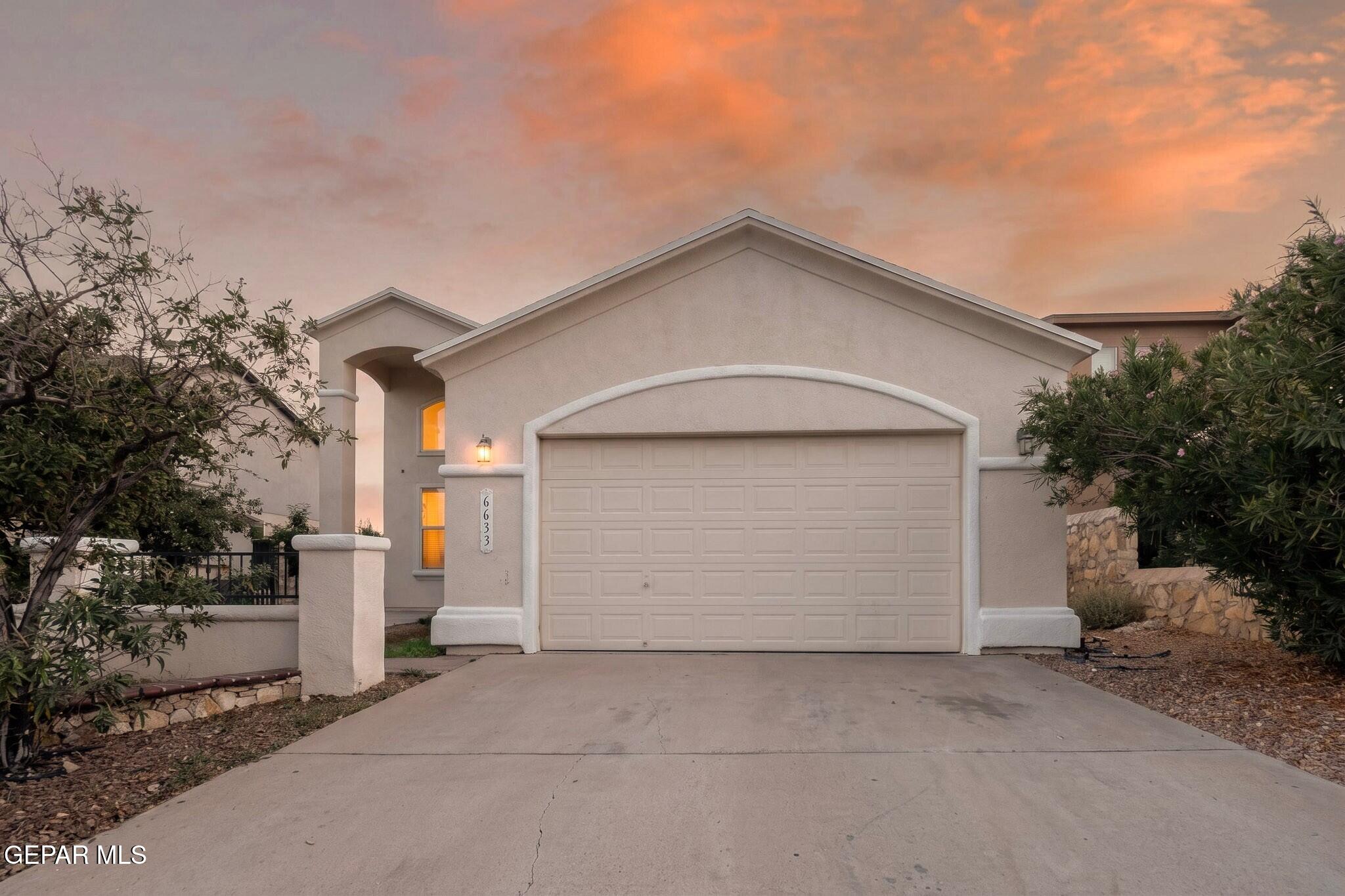 6633 Cabana Del Sol Drive — photo
