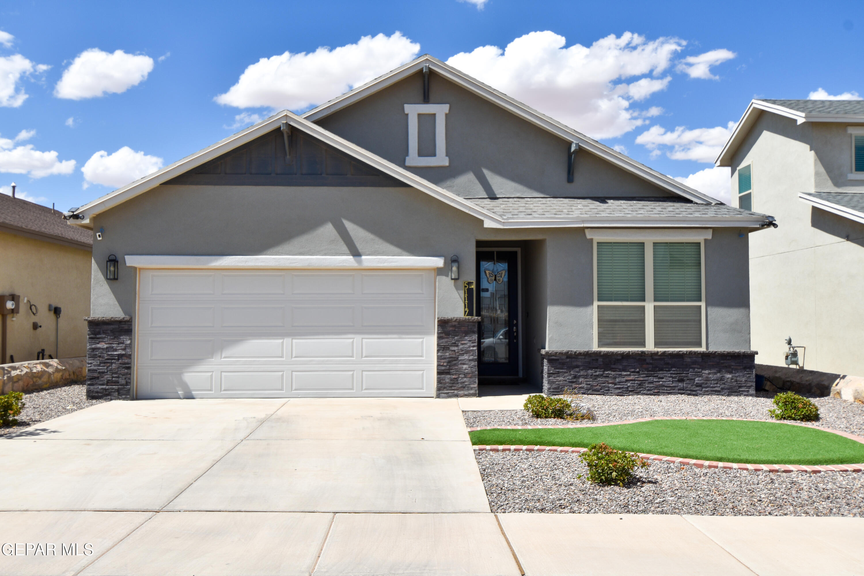 51117 Desert Sunflower Avenue — photo