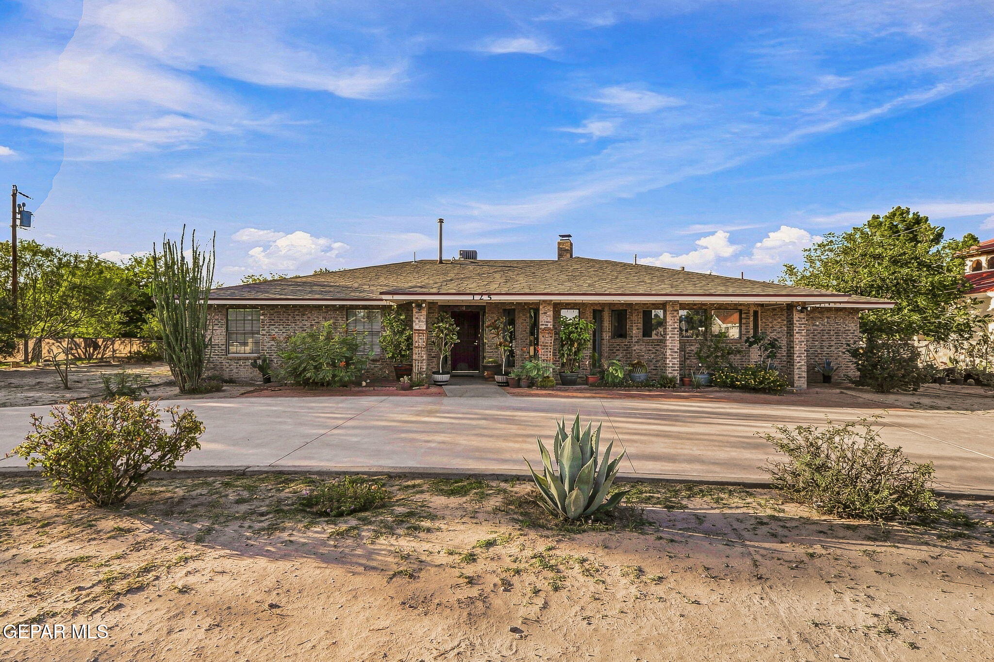 125 la Nell Drive — photo