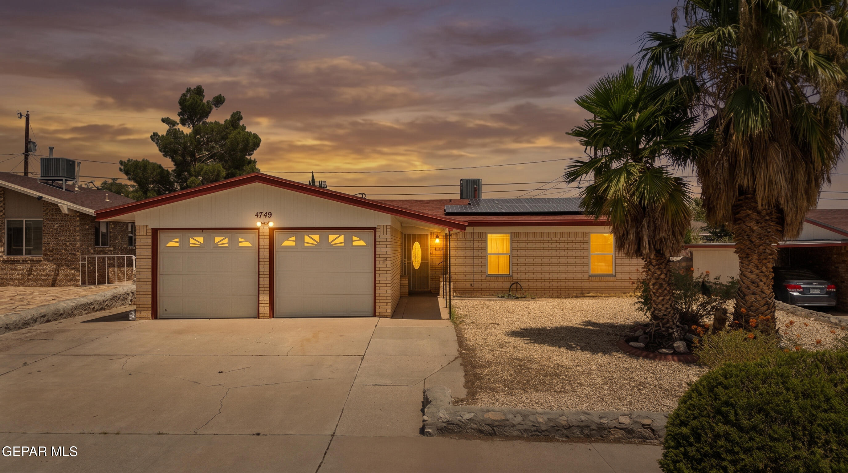 4749 Tumbleweed Avenue — photo