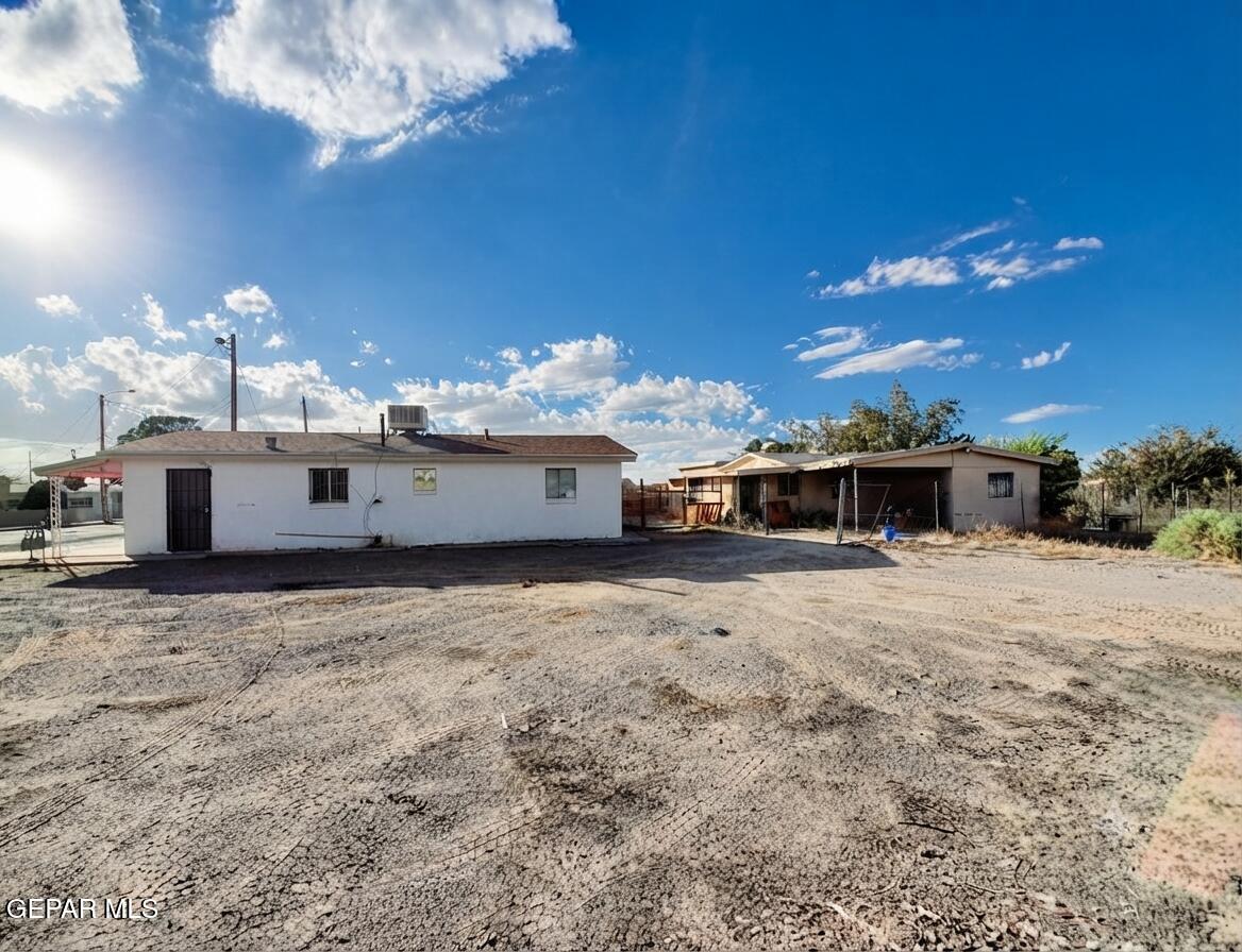 708 E Washington Street, Anthony, TX 79821 — photo 2