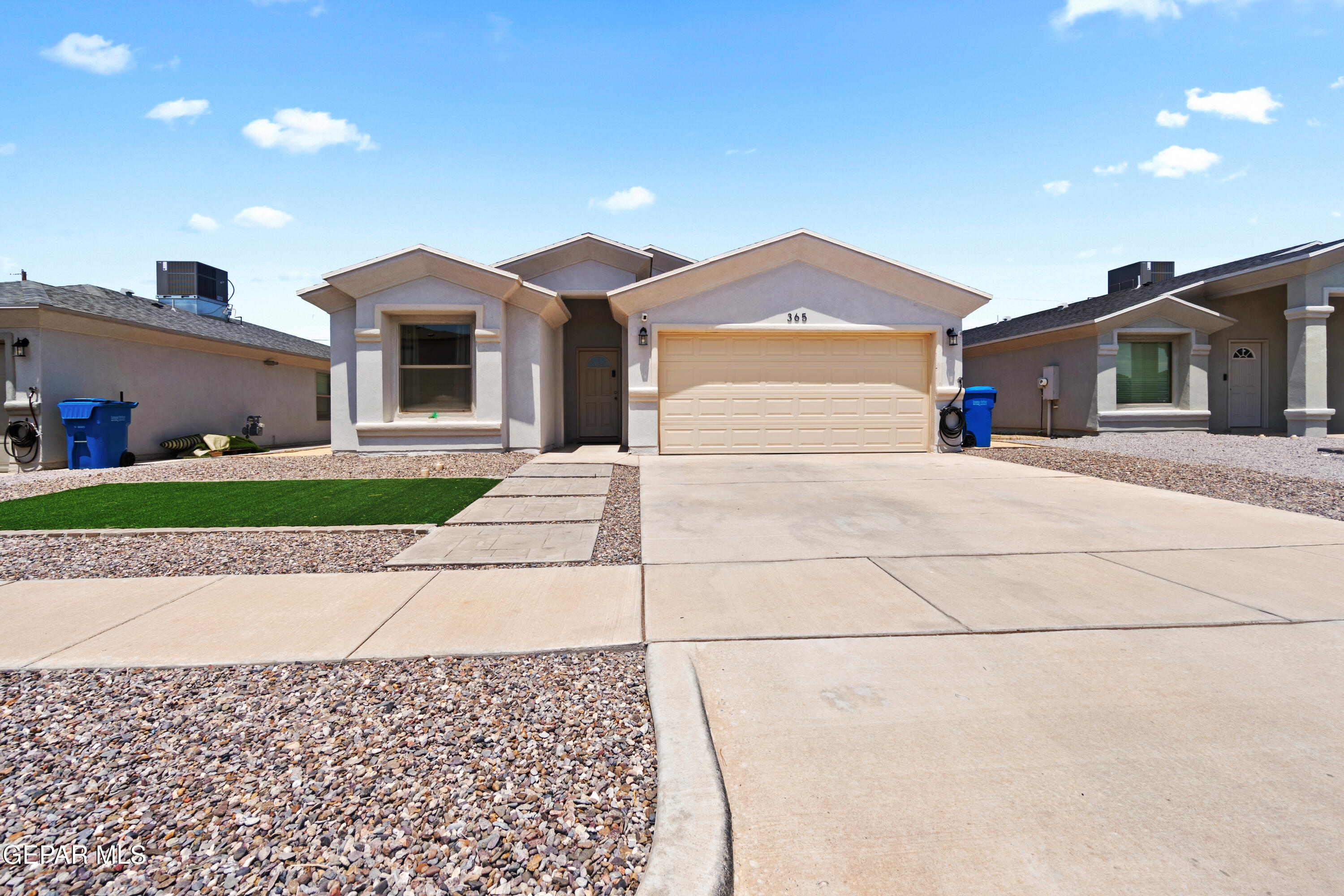 365 Plateau Drive — photo