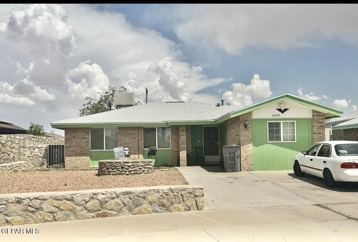 6696 Tiger Eye Drive — photo