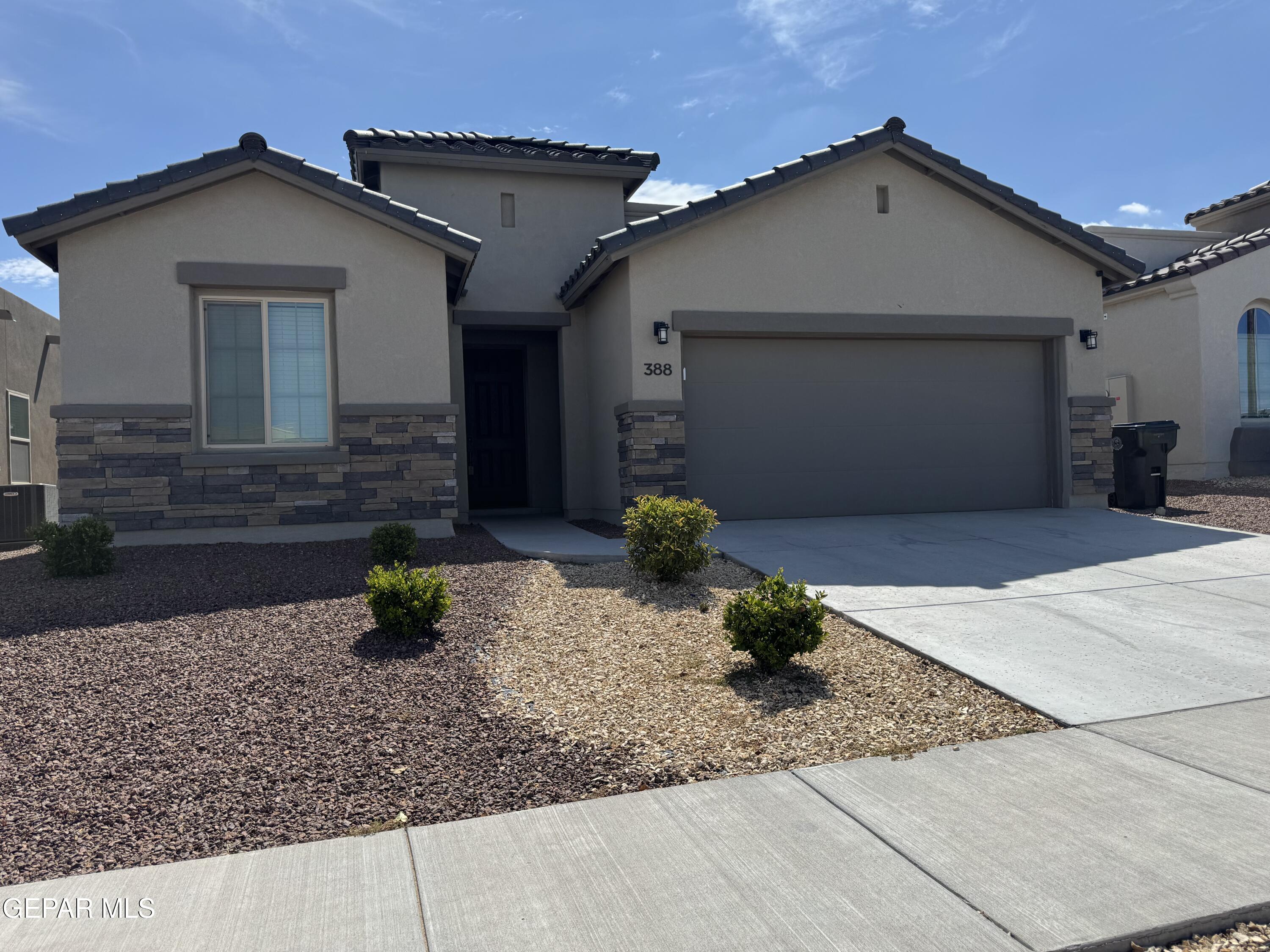 388 Nailseas Place — photo
