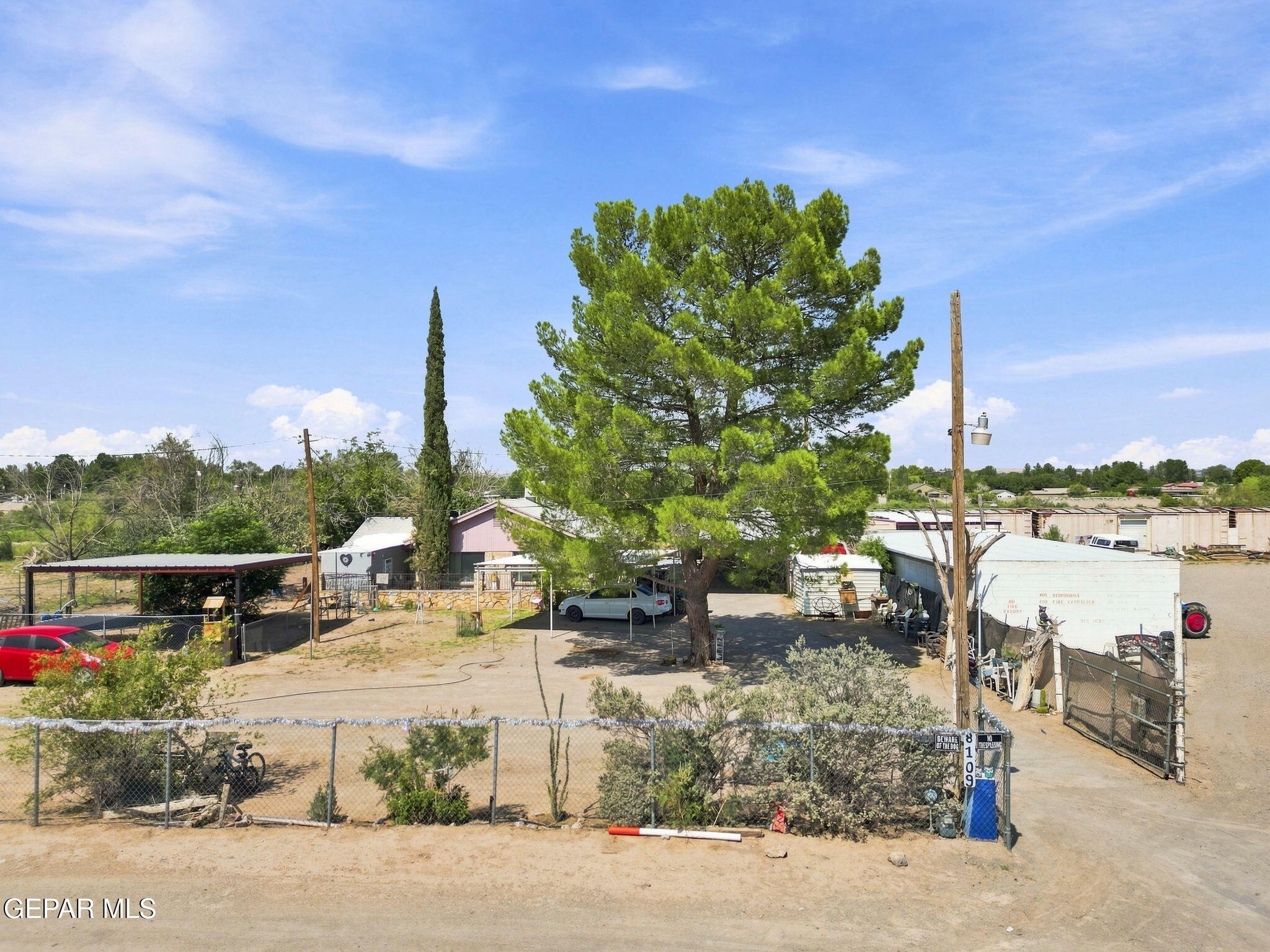 8109 Doniphan Drive — photo