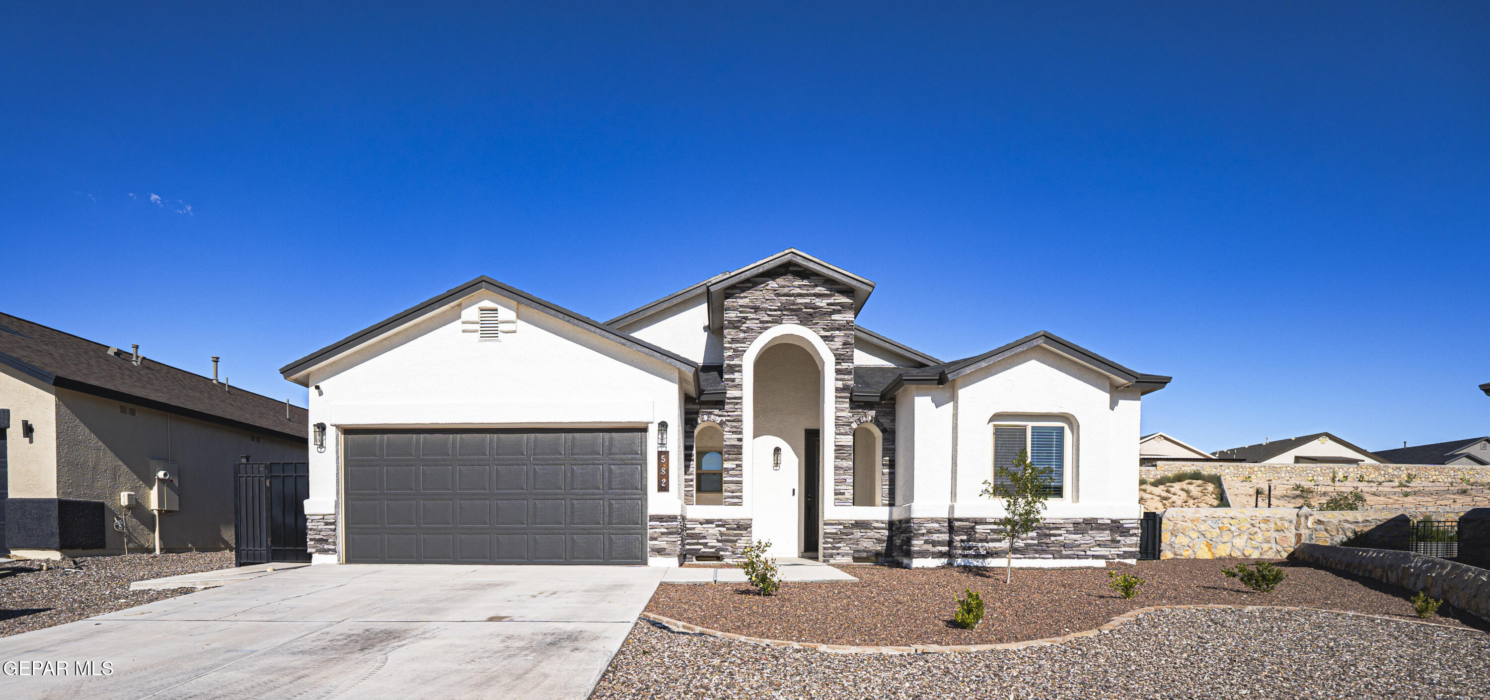 582 Osier Drive — photo