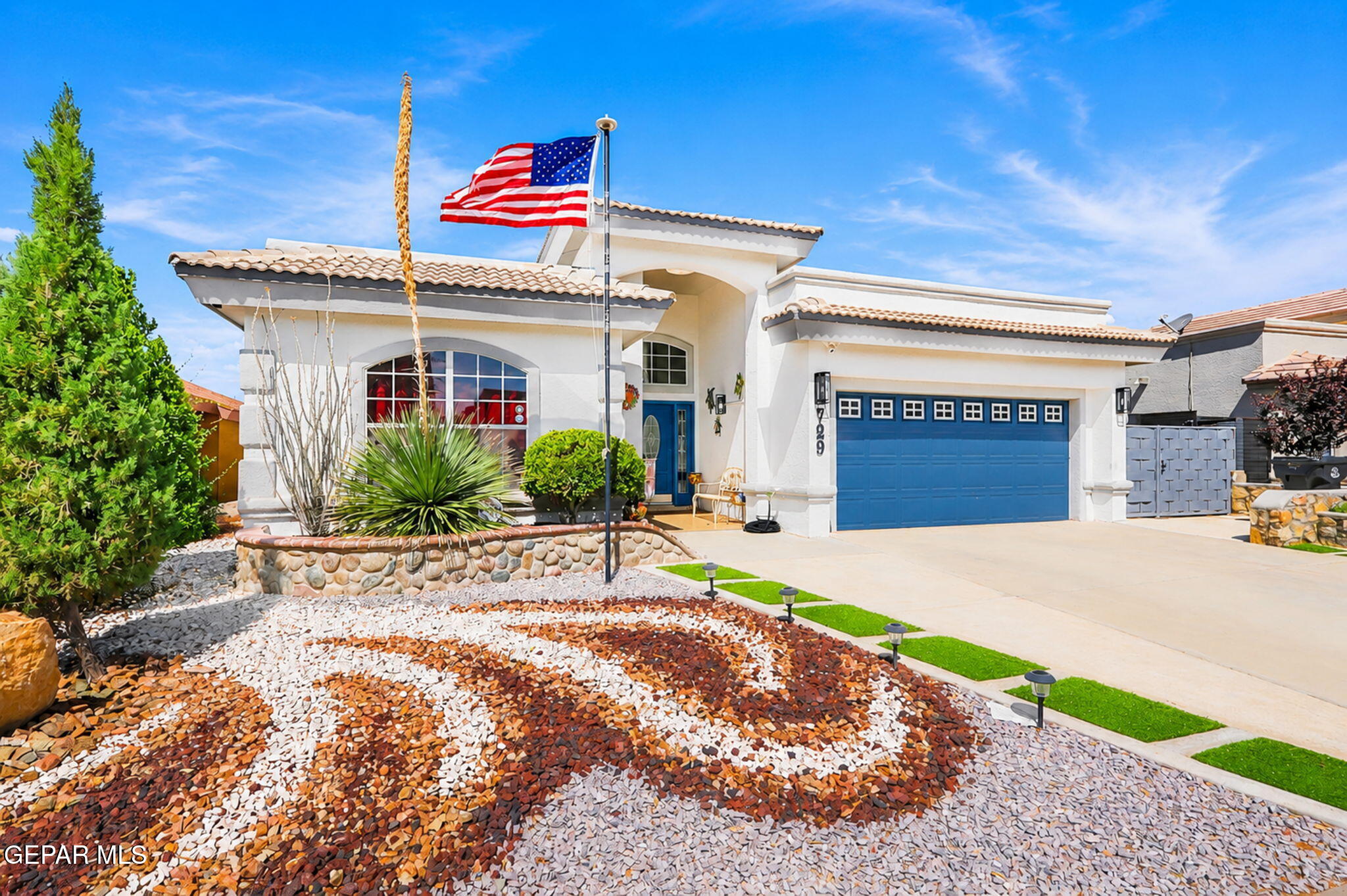 729 Desert Silver Drive — photo