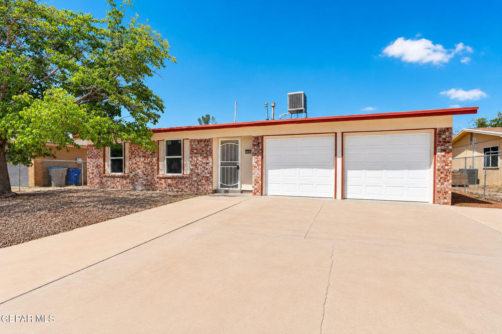 10837 Sunstone Street — photo