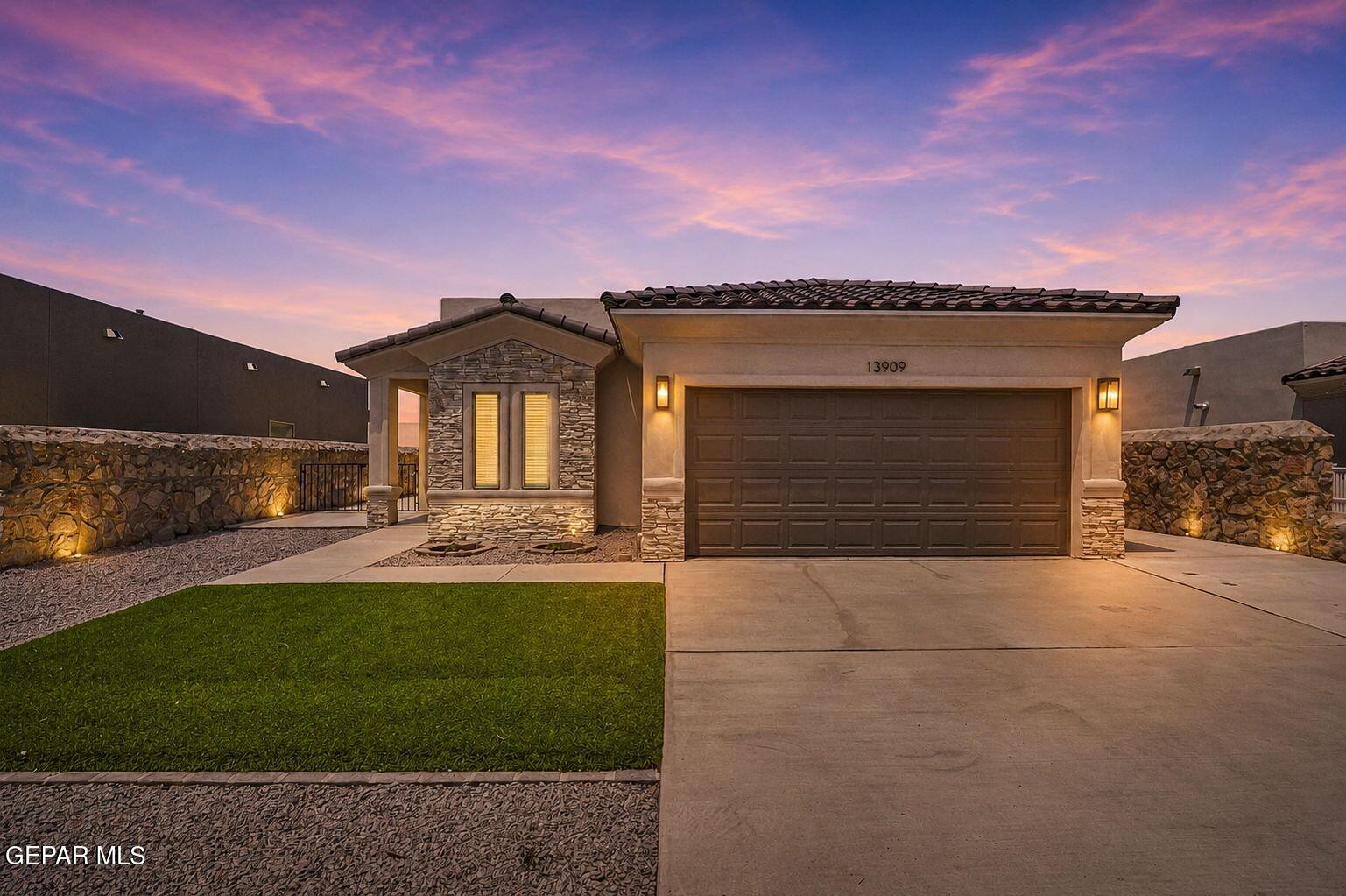 13909 Paseo Perlas Drive — photo