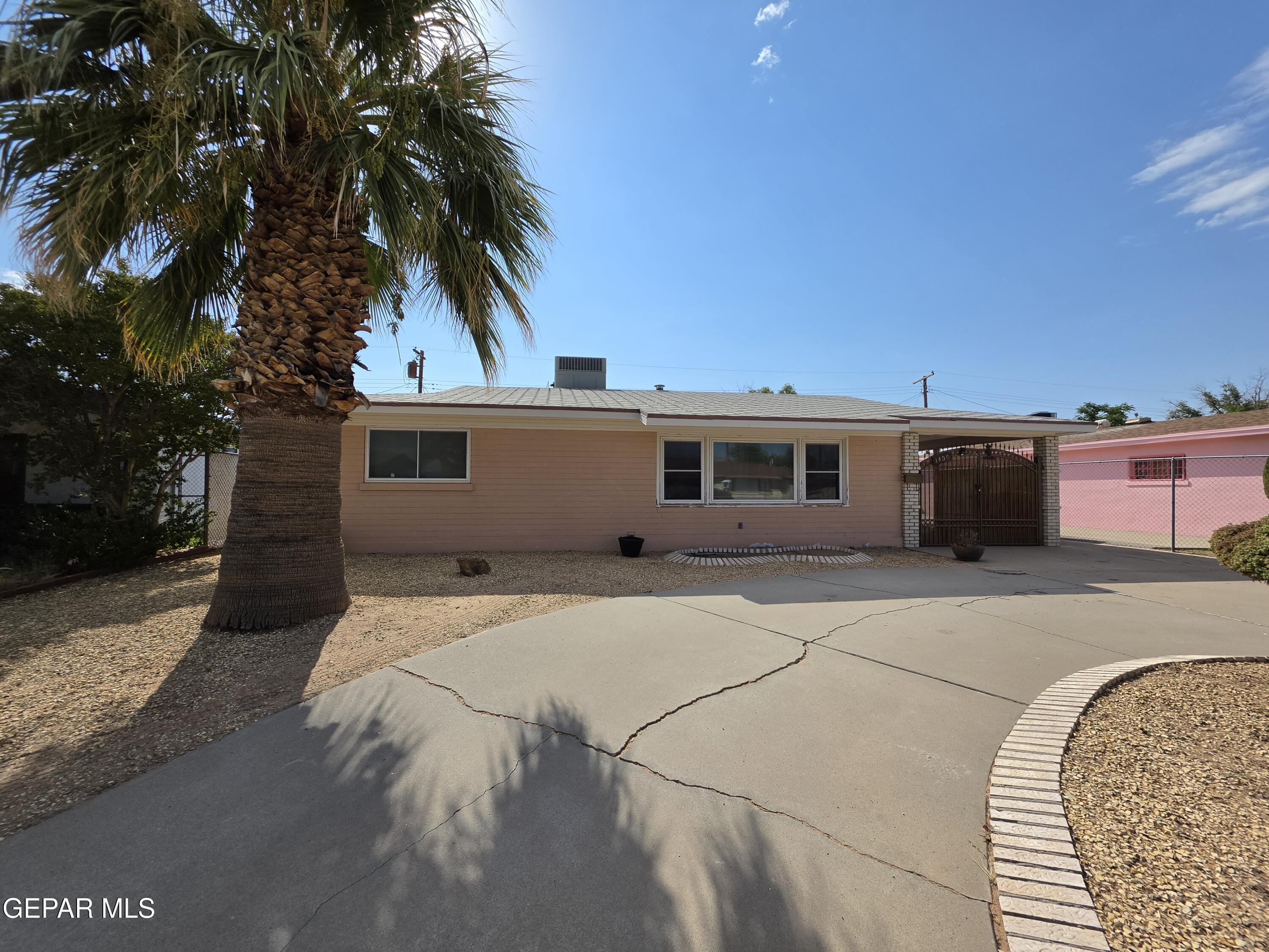 1400 Idlewilde Drive — photo