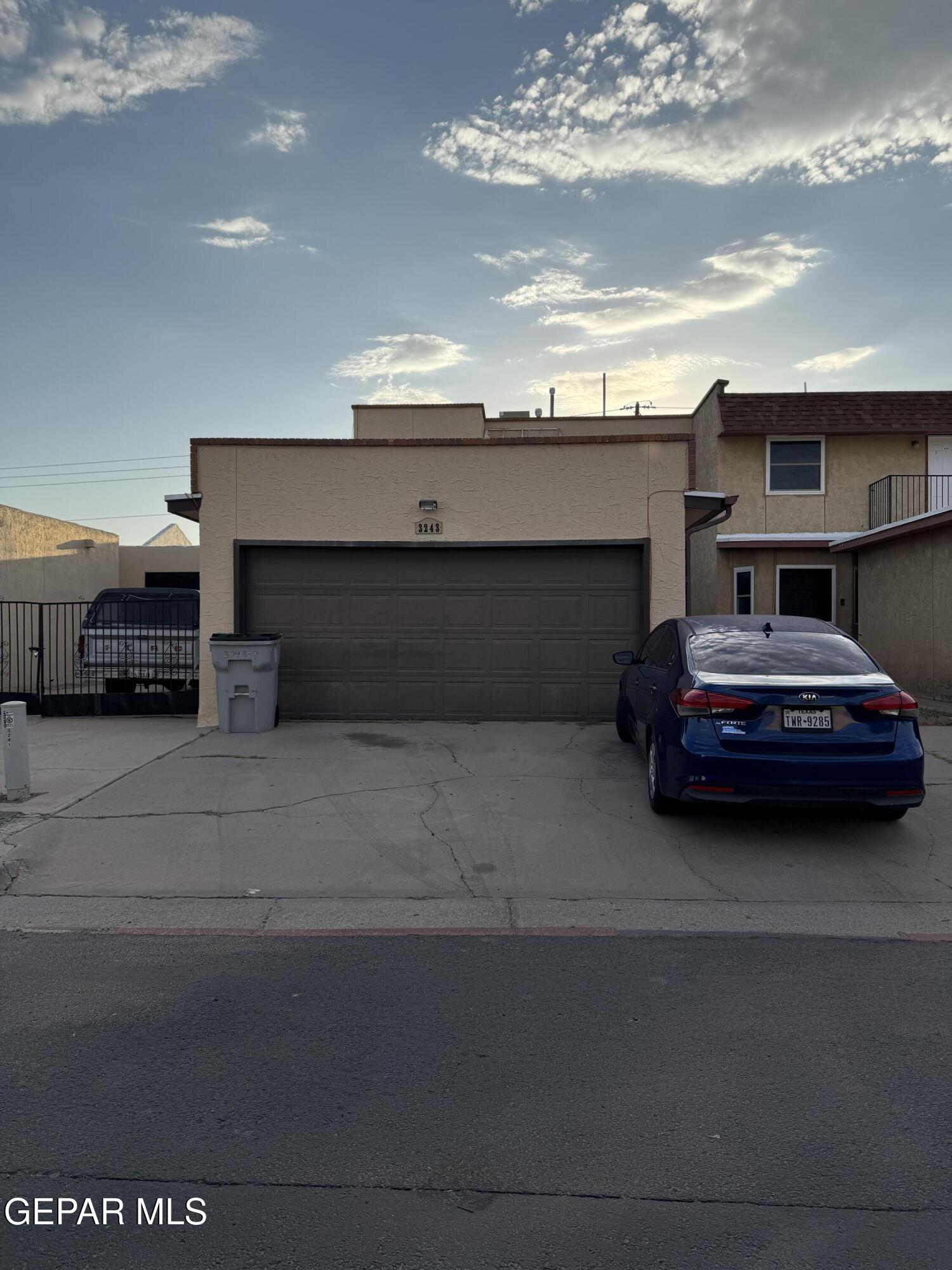 3243 Isla Morada Drive — photo