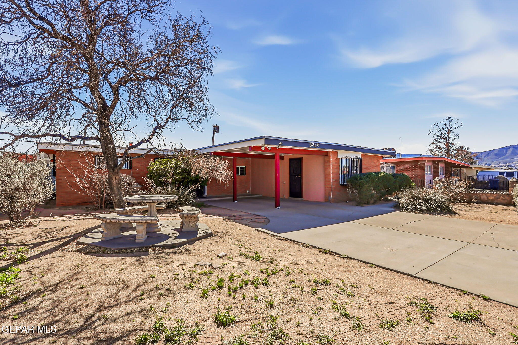 5240 Blue Ridge Drive — photo
