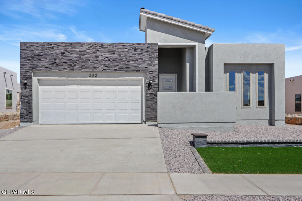 15100 Rami Court — photo