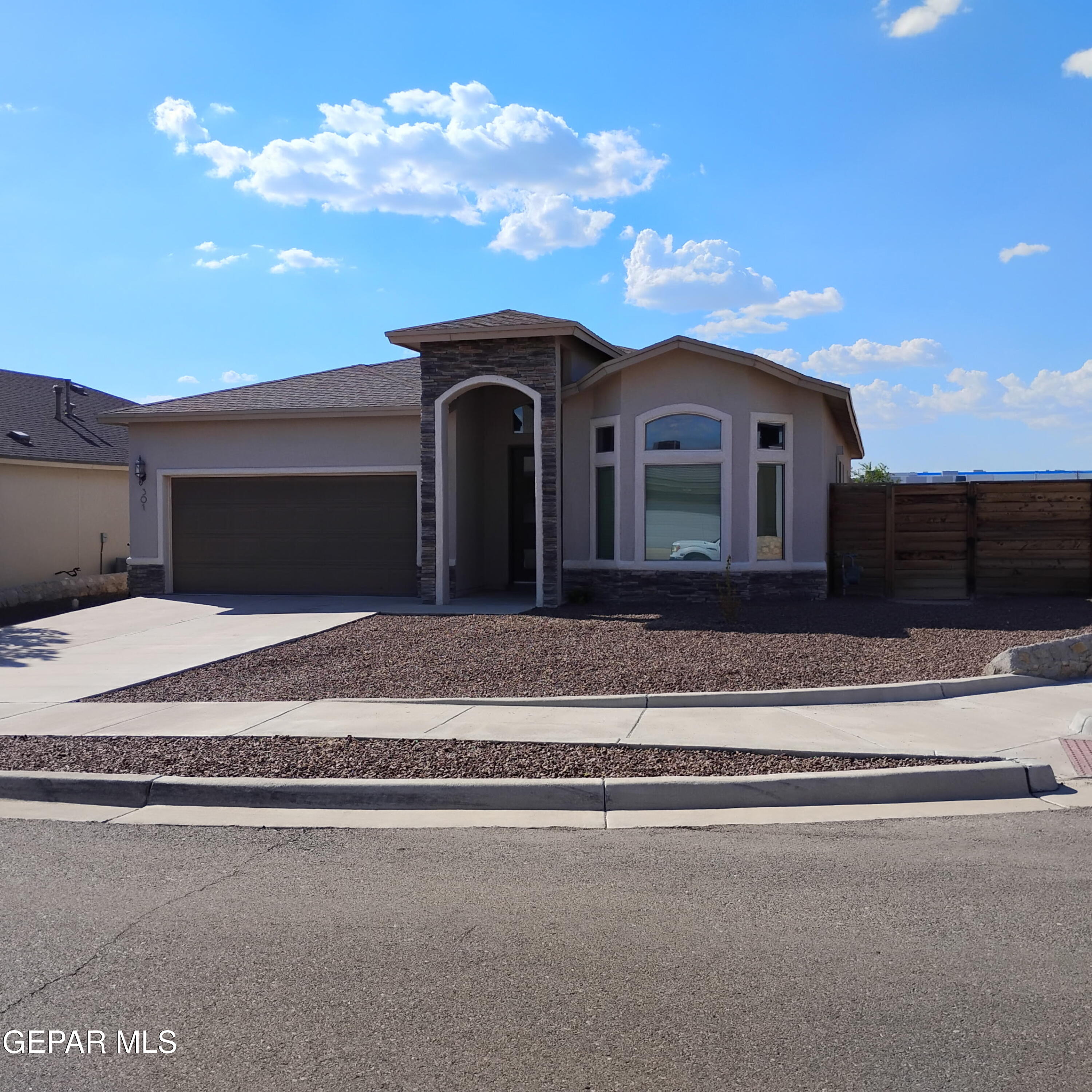 301 S Manzanita Drive — photo