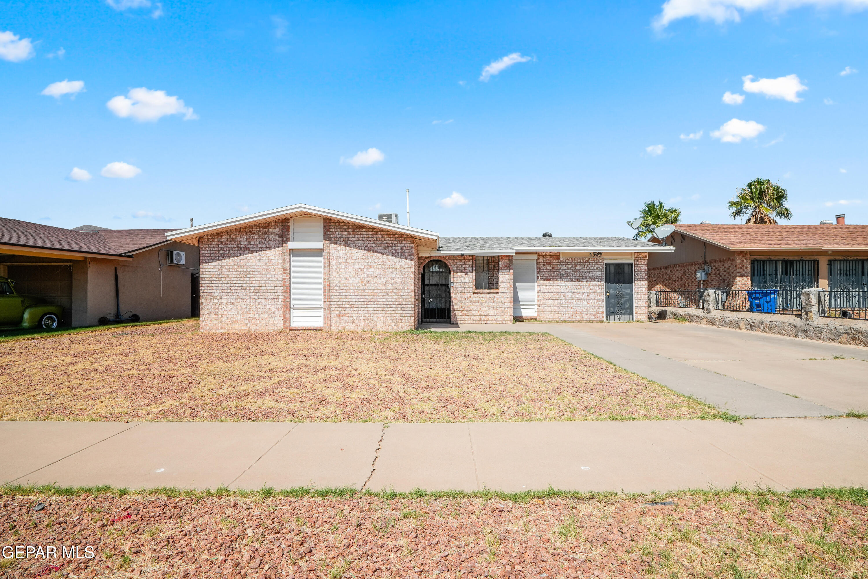 5309 Plainview Drive — photo