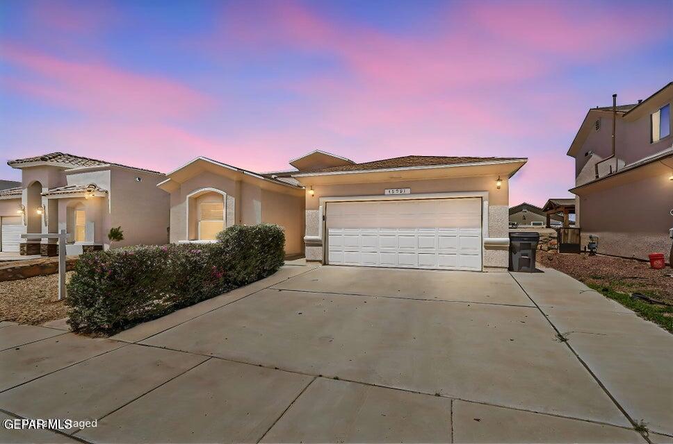 13981 Flora Vista Avenue — photo