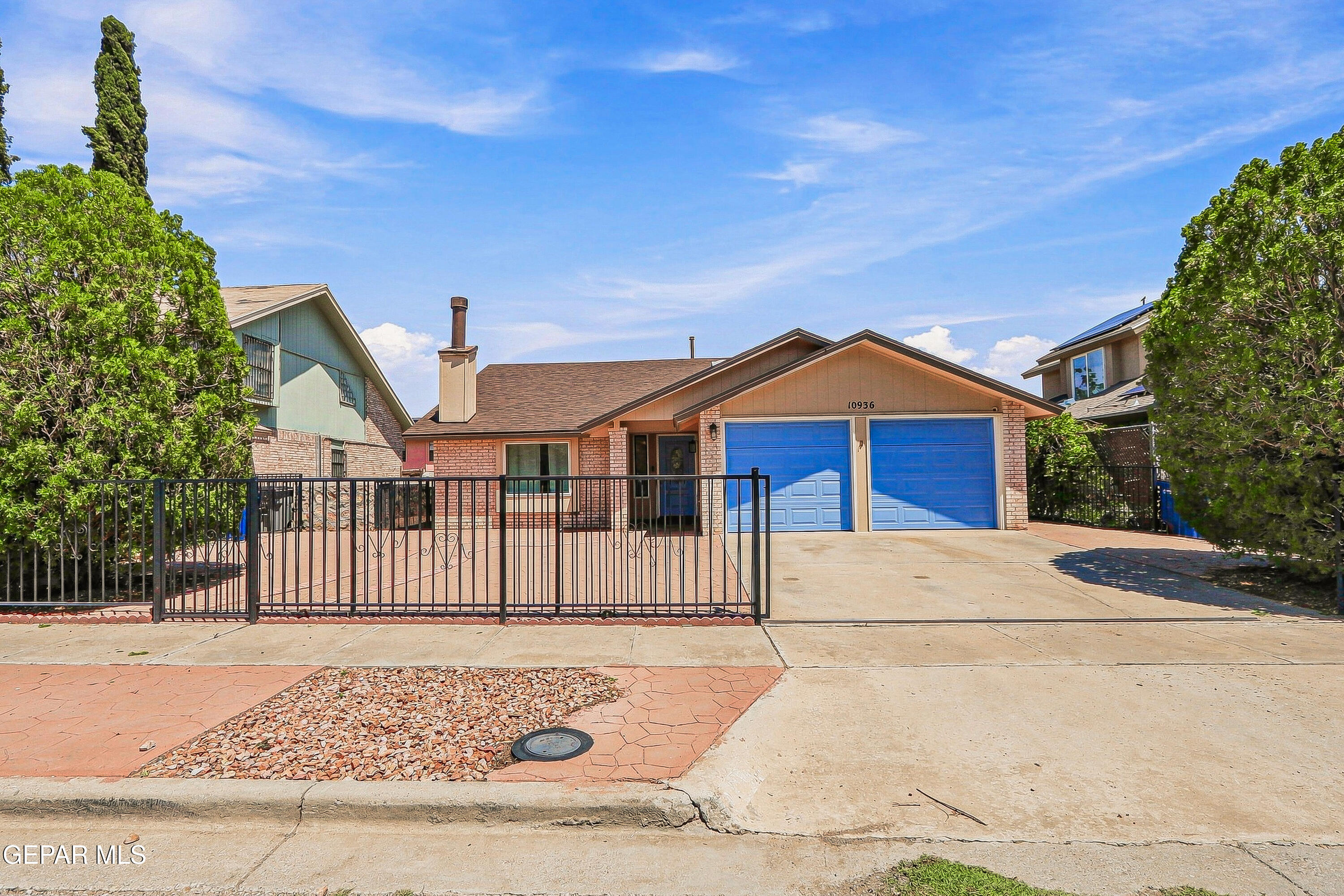 10936 Ernie Banks Drive — photo