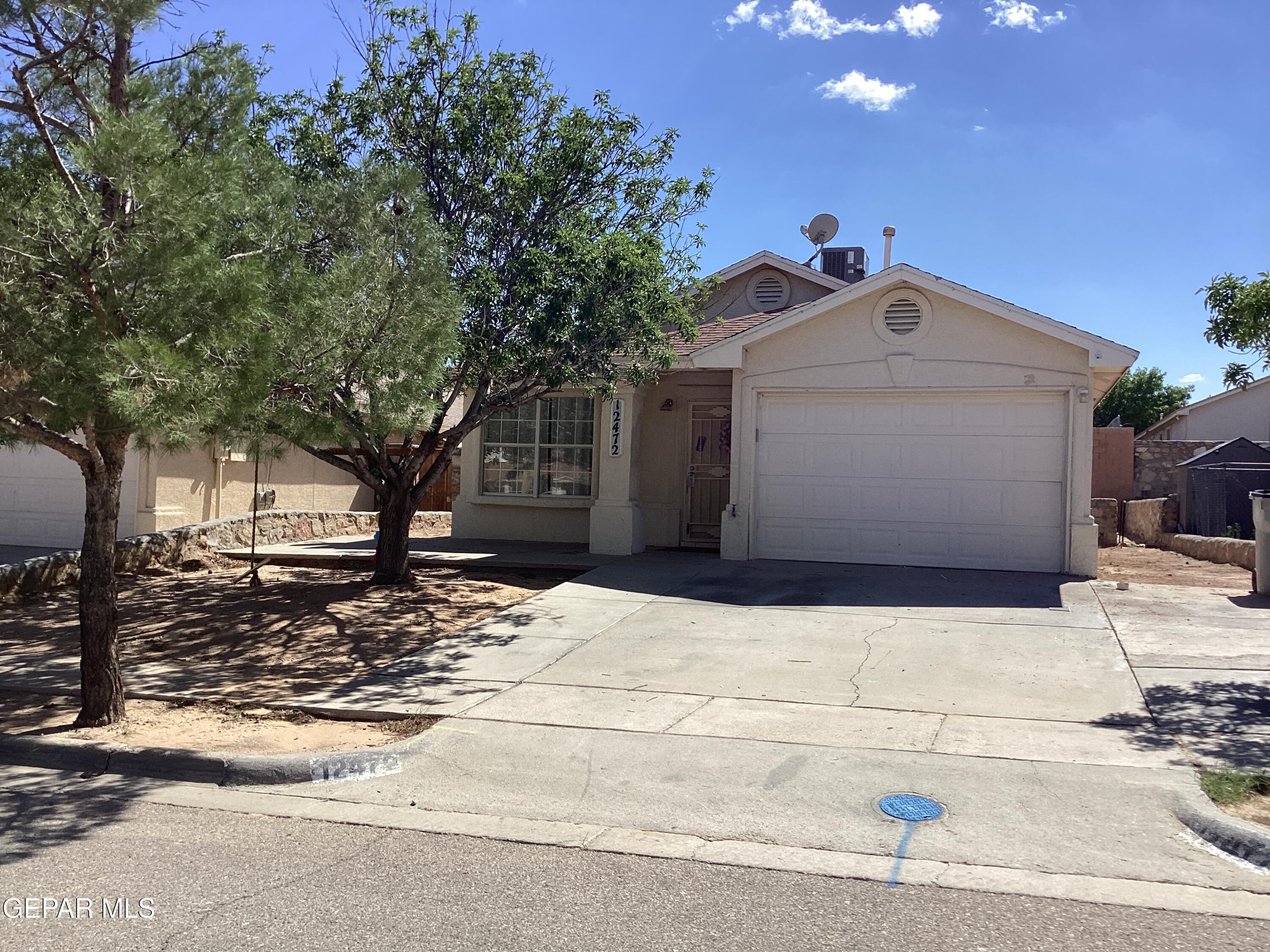 12472 Sombra Fuerte Drive — photo