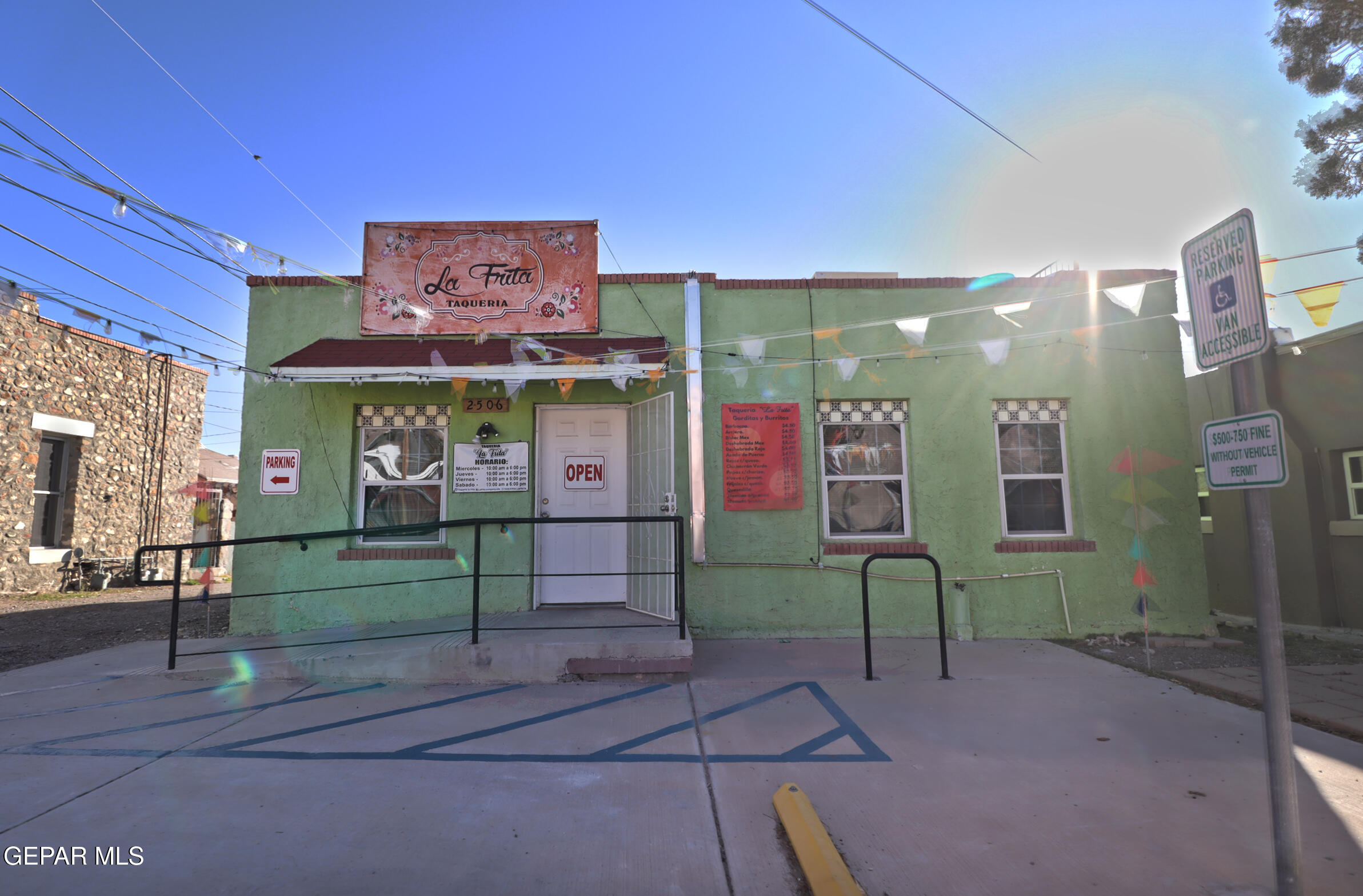 2506 N Piedras Street — photo