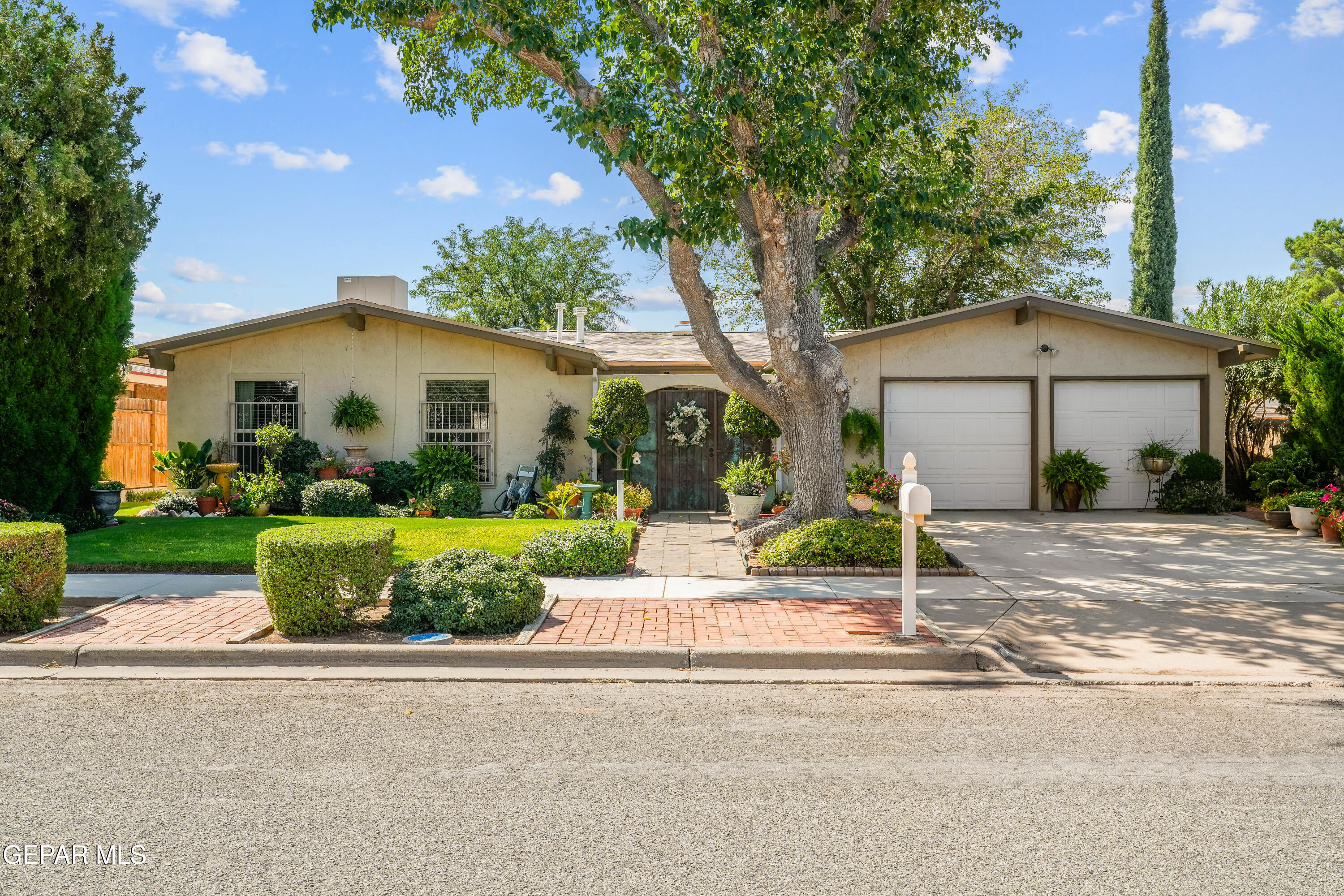 10804 Frazier Court — photo