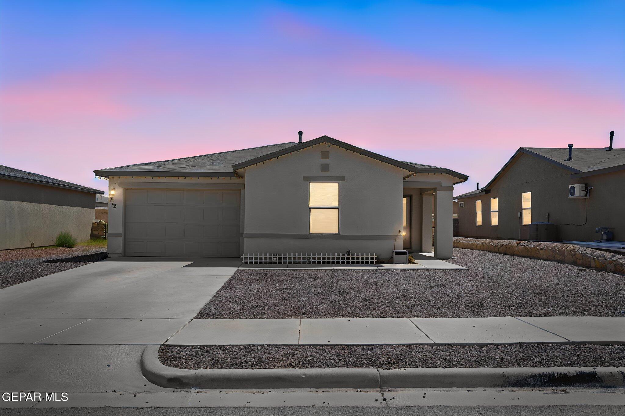 712 Nuevo Desierto Drive — photo
