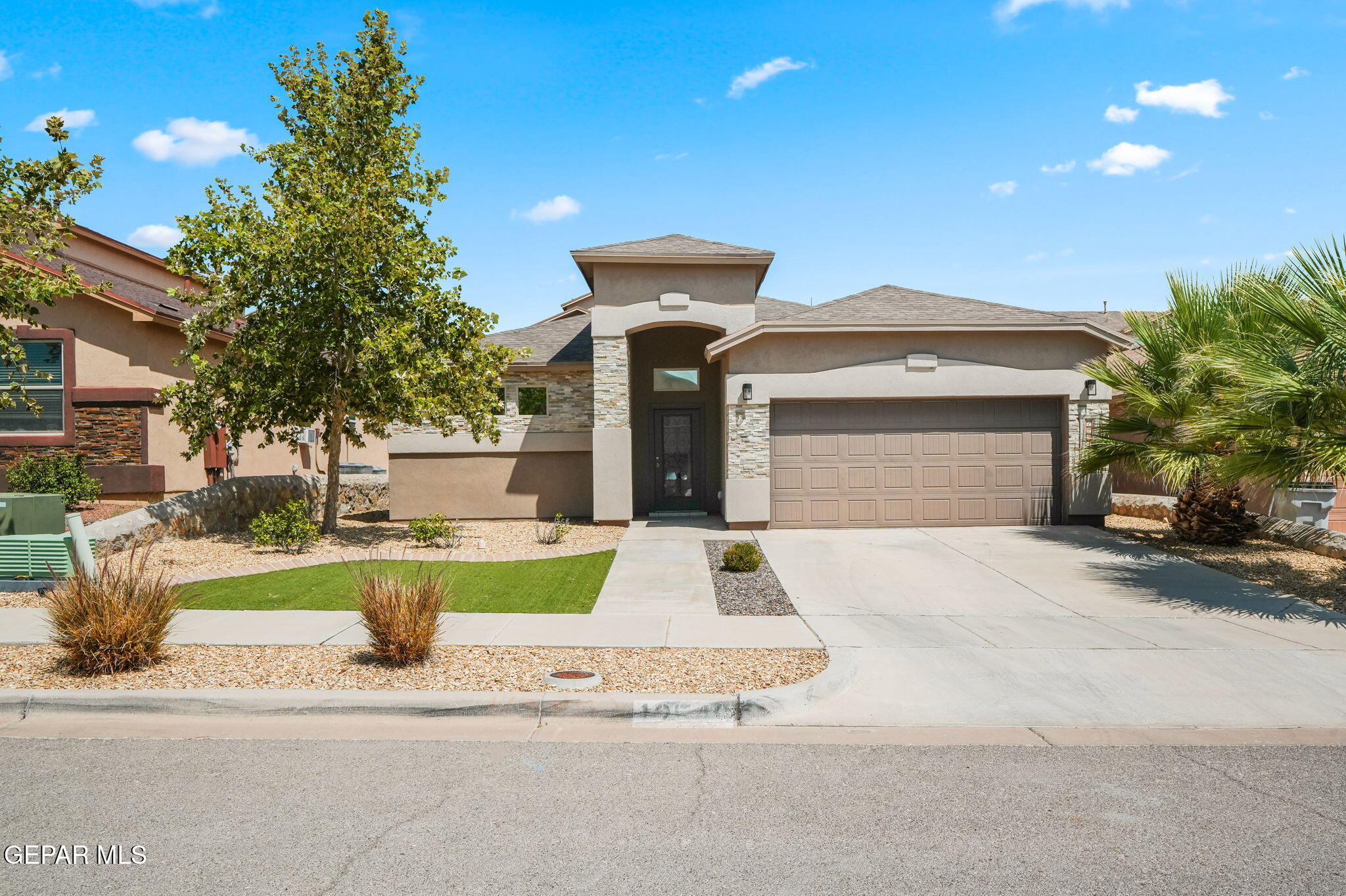 12549 Blue Heron Drive — photo