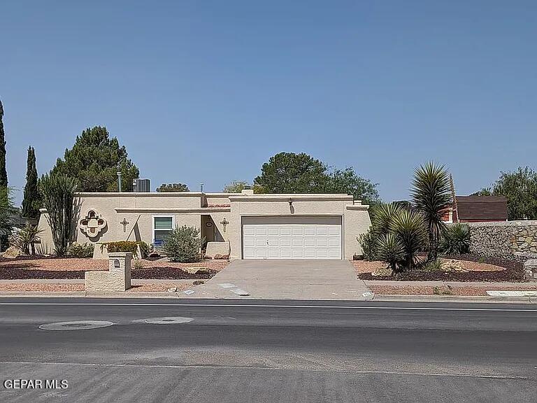 6099 Bandolero Drive — photo