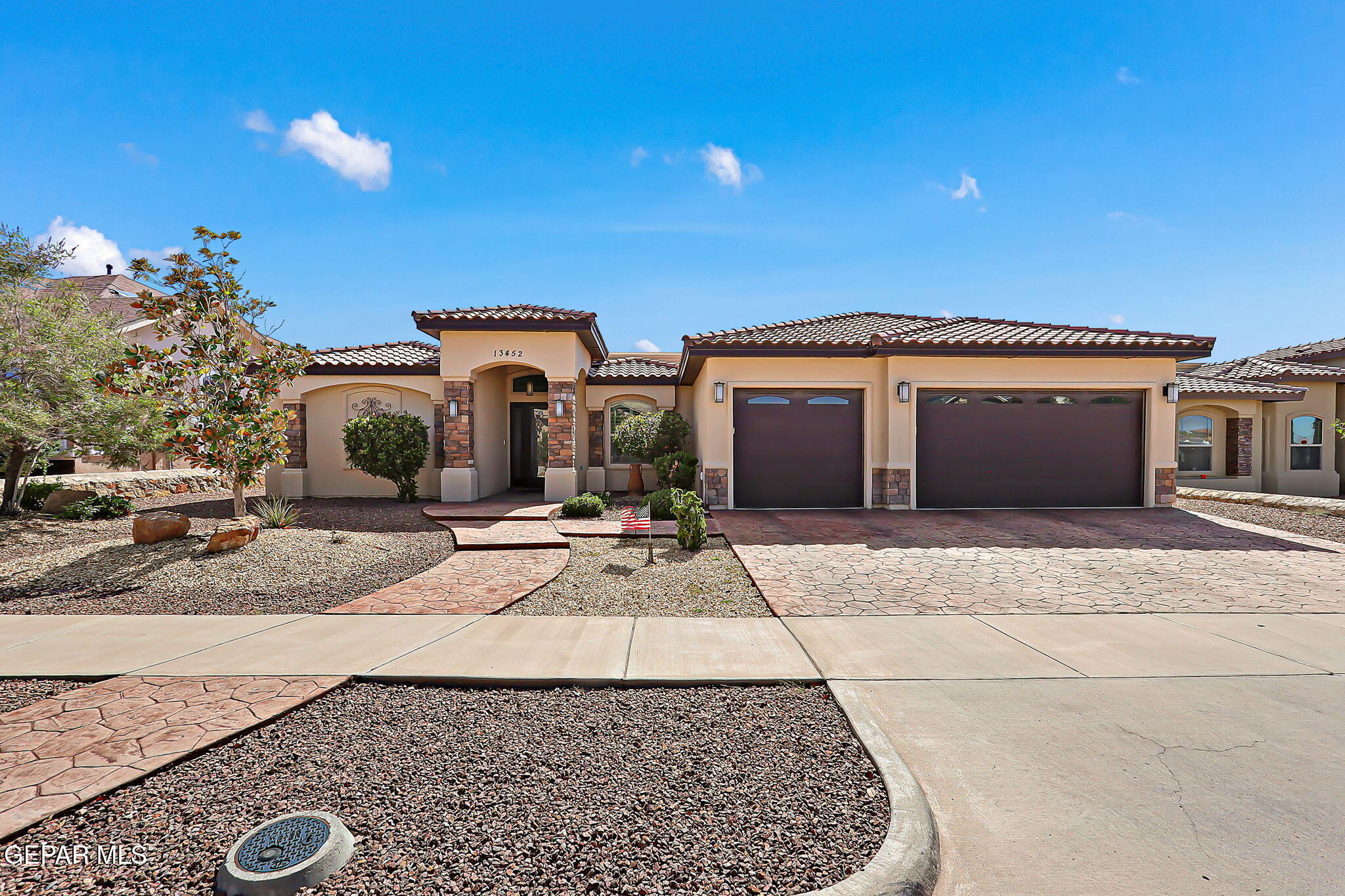 13452 Emerald Falls Drive — photo