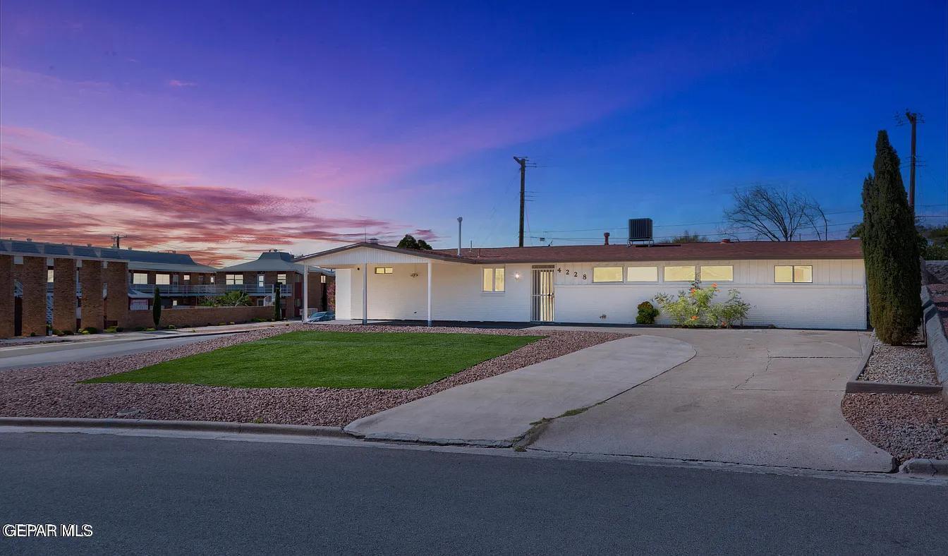 4228 Darwood Drive — photo