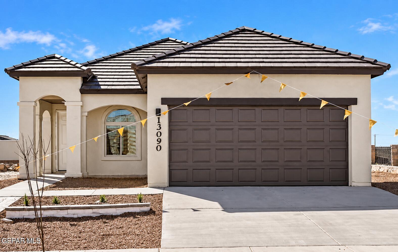 13135 Emerald Hills Avenue — photo
