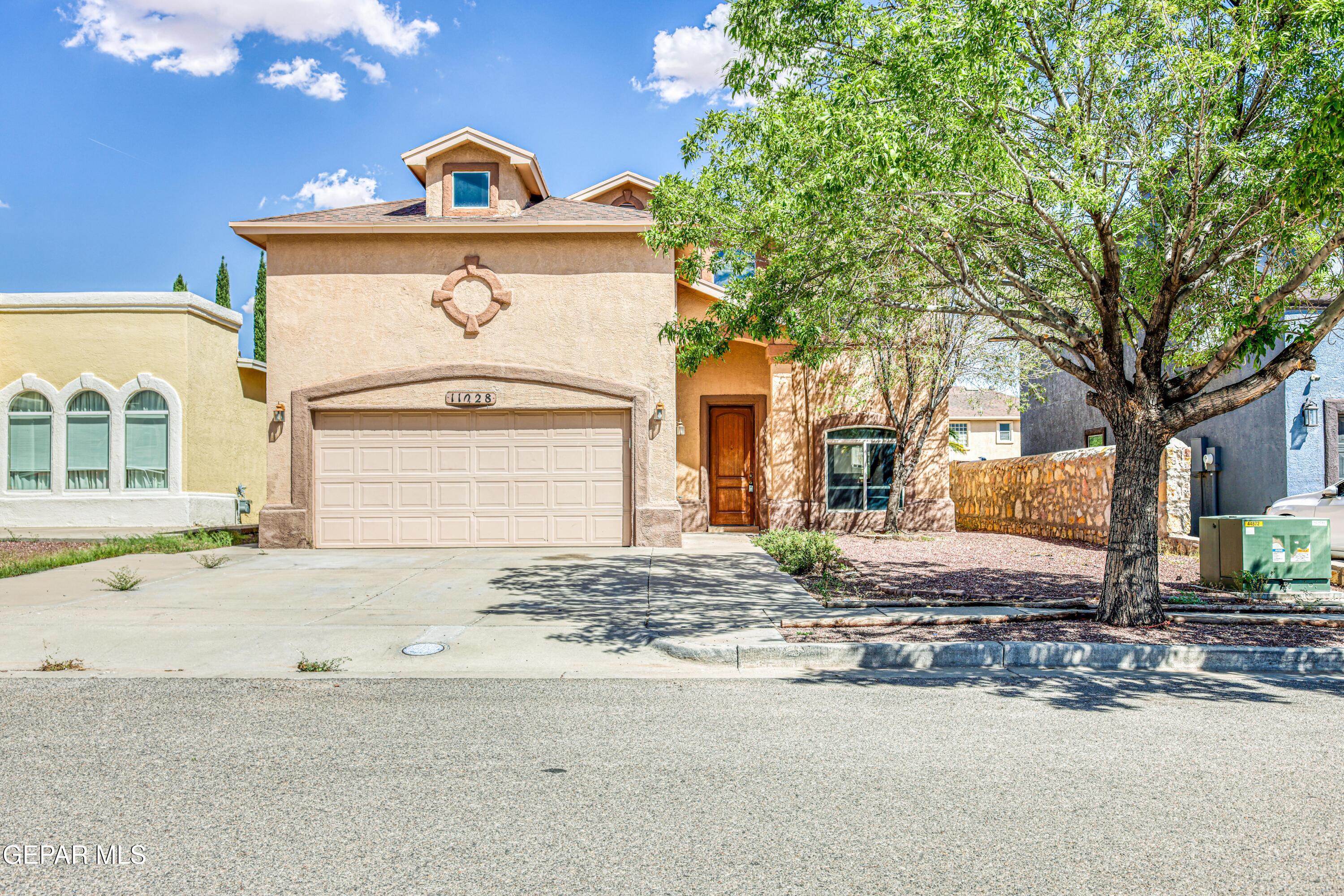 11028 Acoma Street — photo