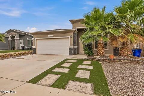 456 Prime Desert Drive — photo