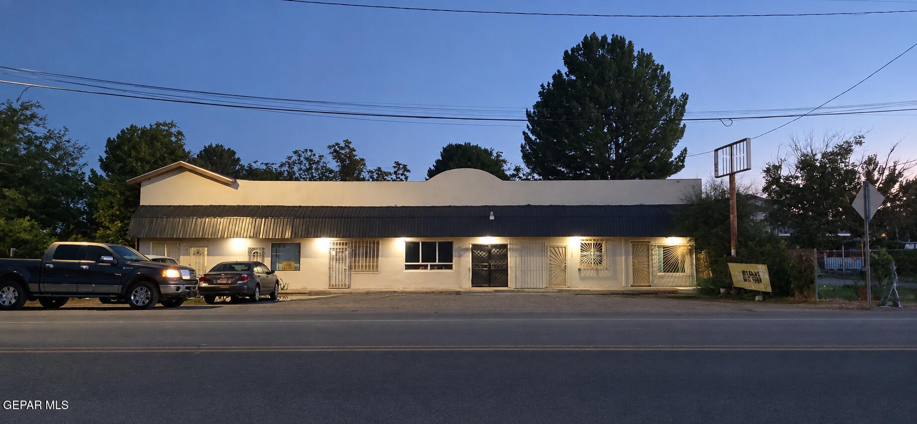 125 Farm To Market Road 259 — photo