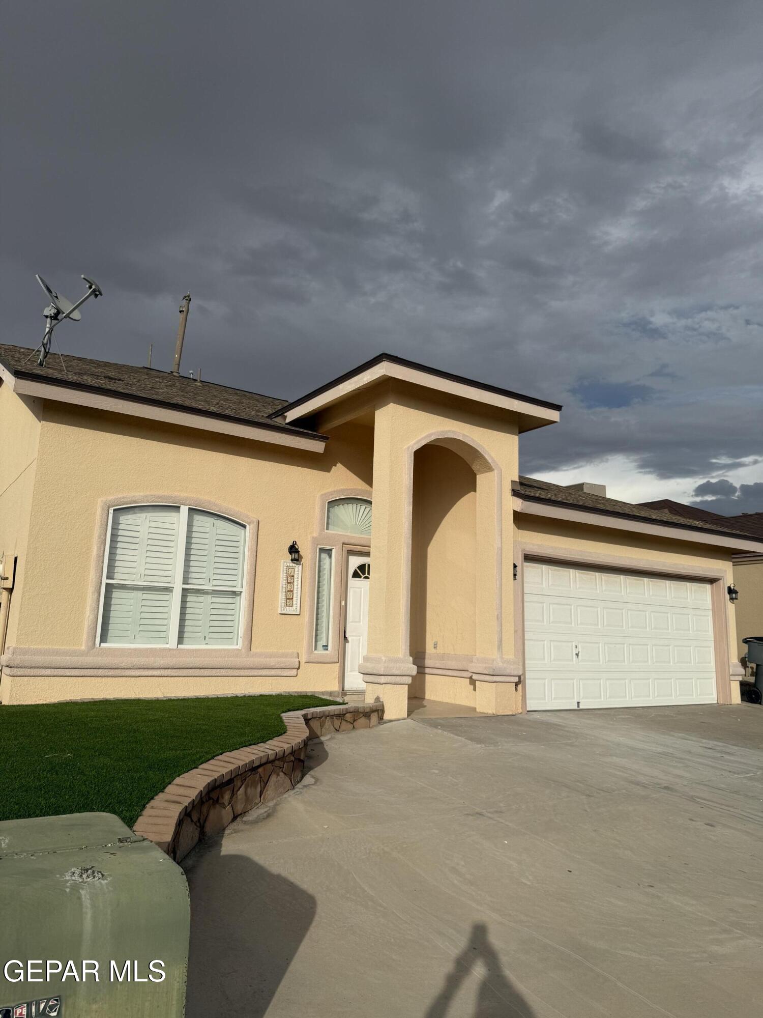 12305 Olga Mapula Drive — photo
