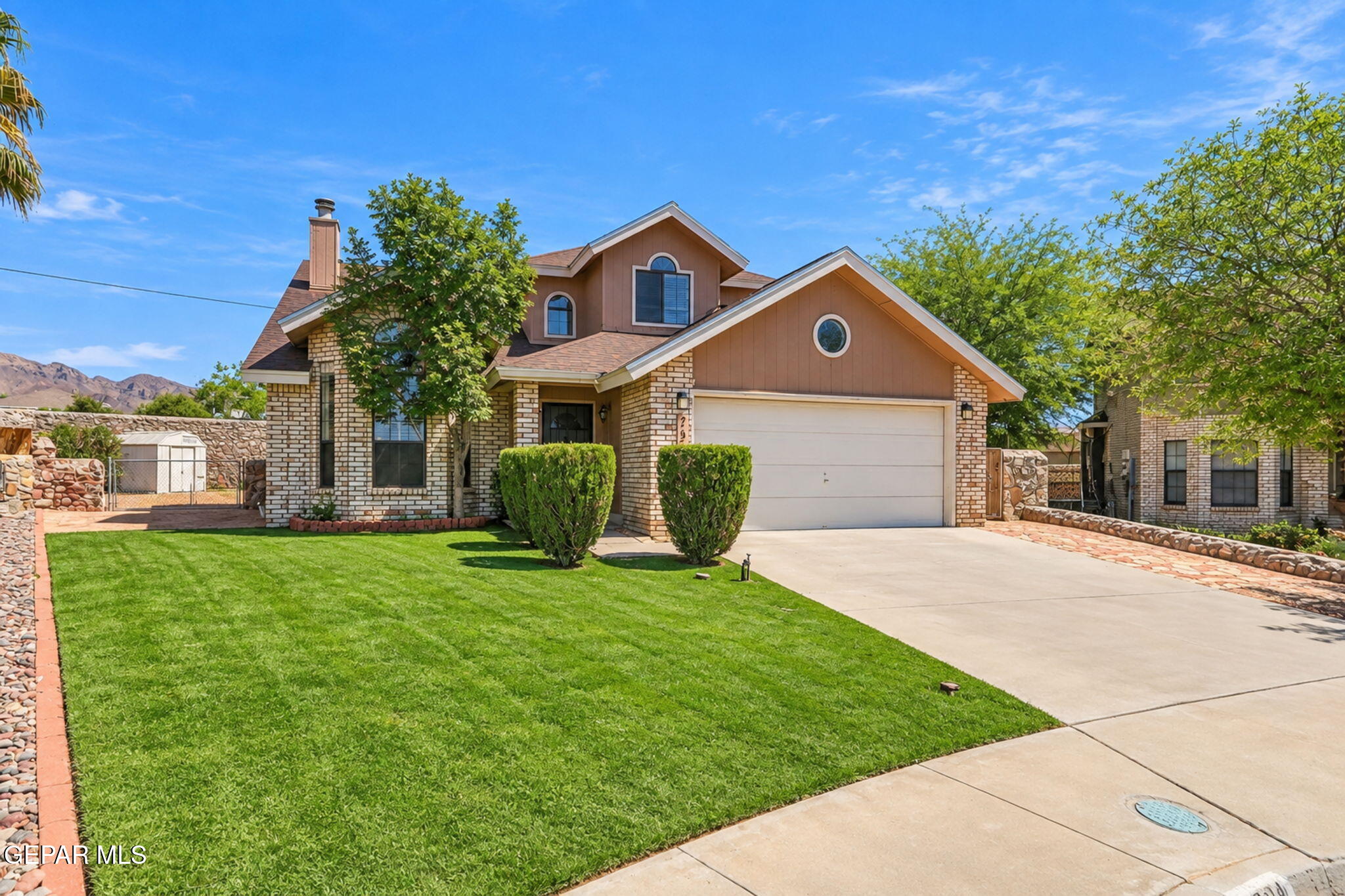 7324 Desierto Luna Street — photo