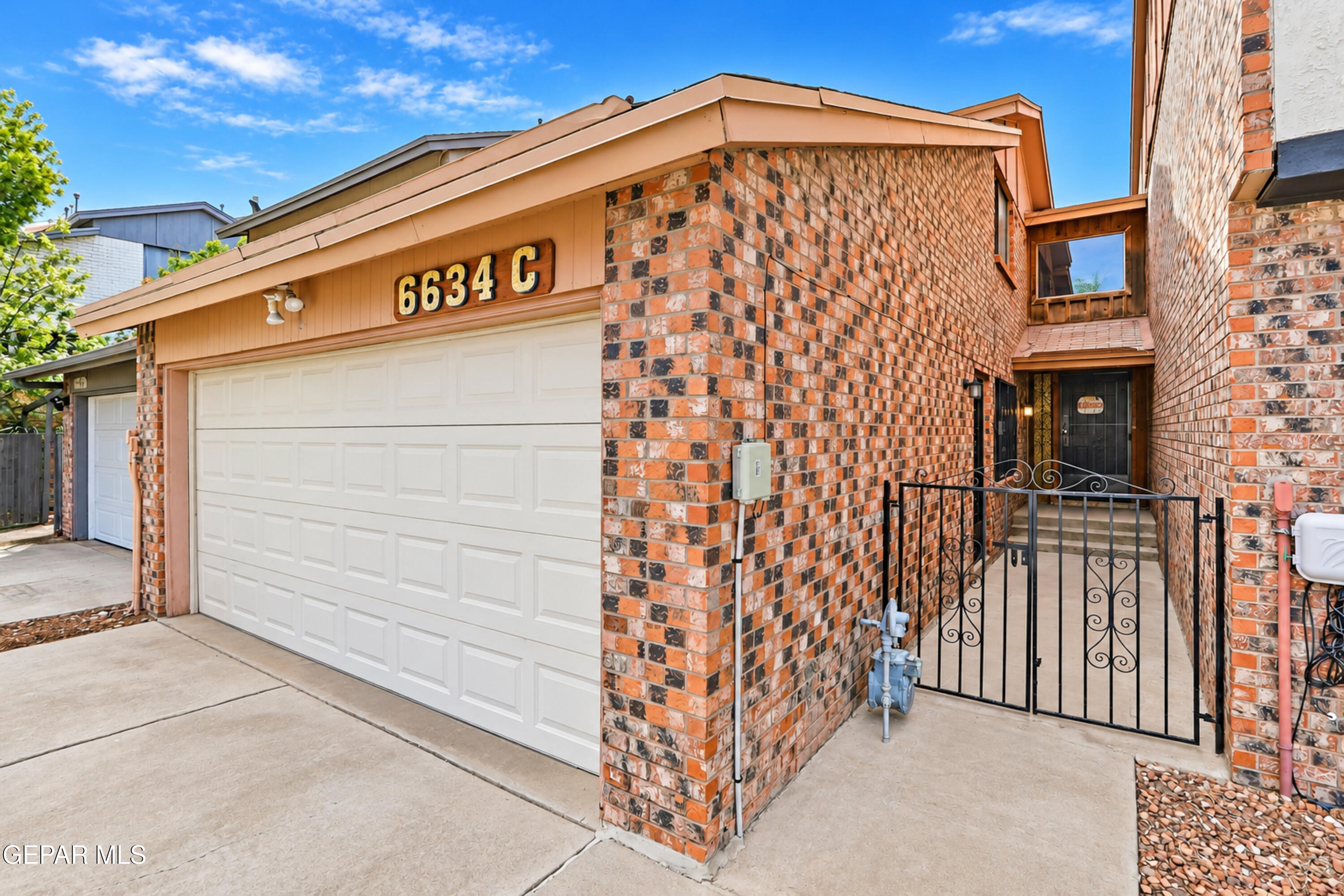 6634 Dawn Drive C — photo