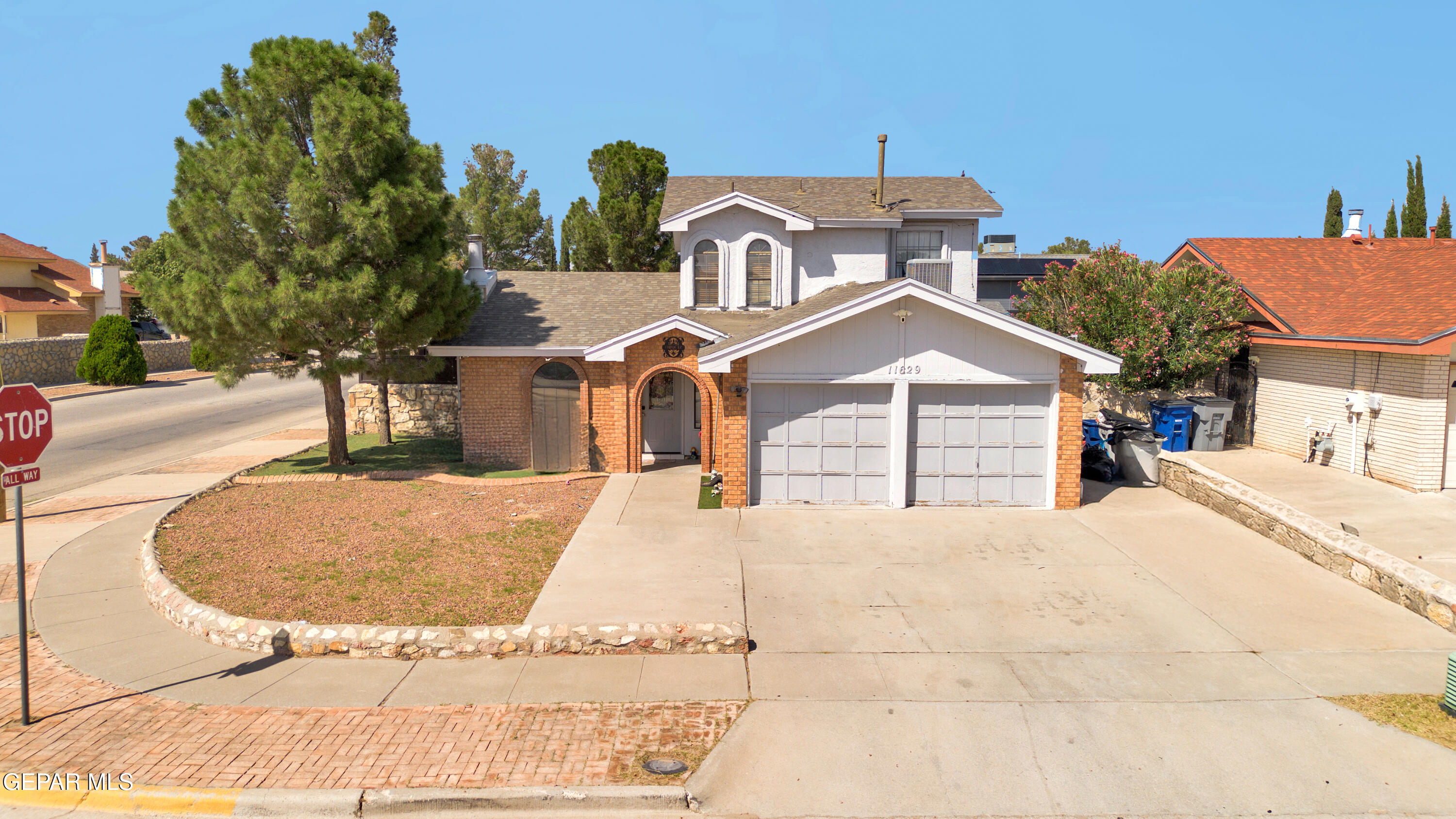 11629 Bunky Henry Lane — photo