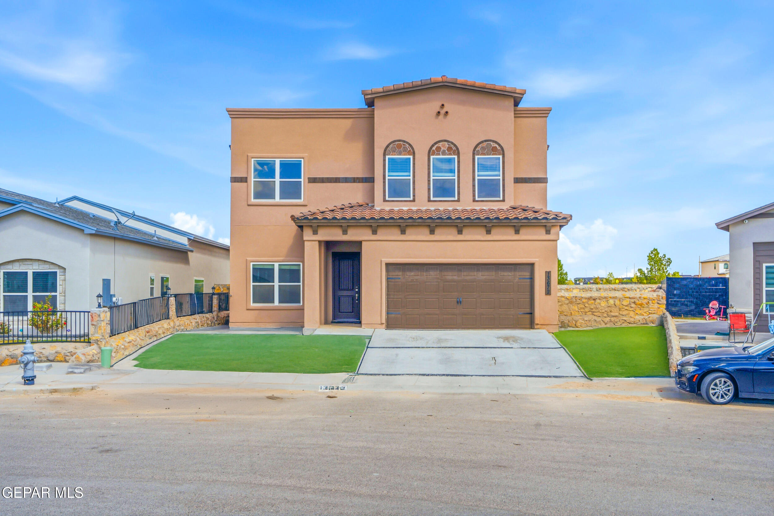 13672 Glen Vista Lane — photo