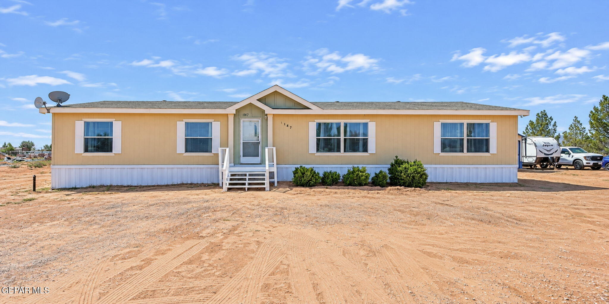 1147 Santa Cruz Drive — photo