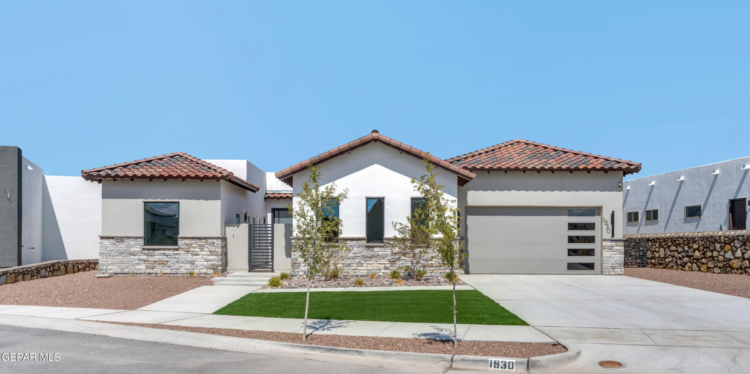 1930 Concho Court — photo