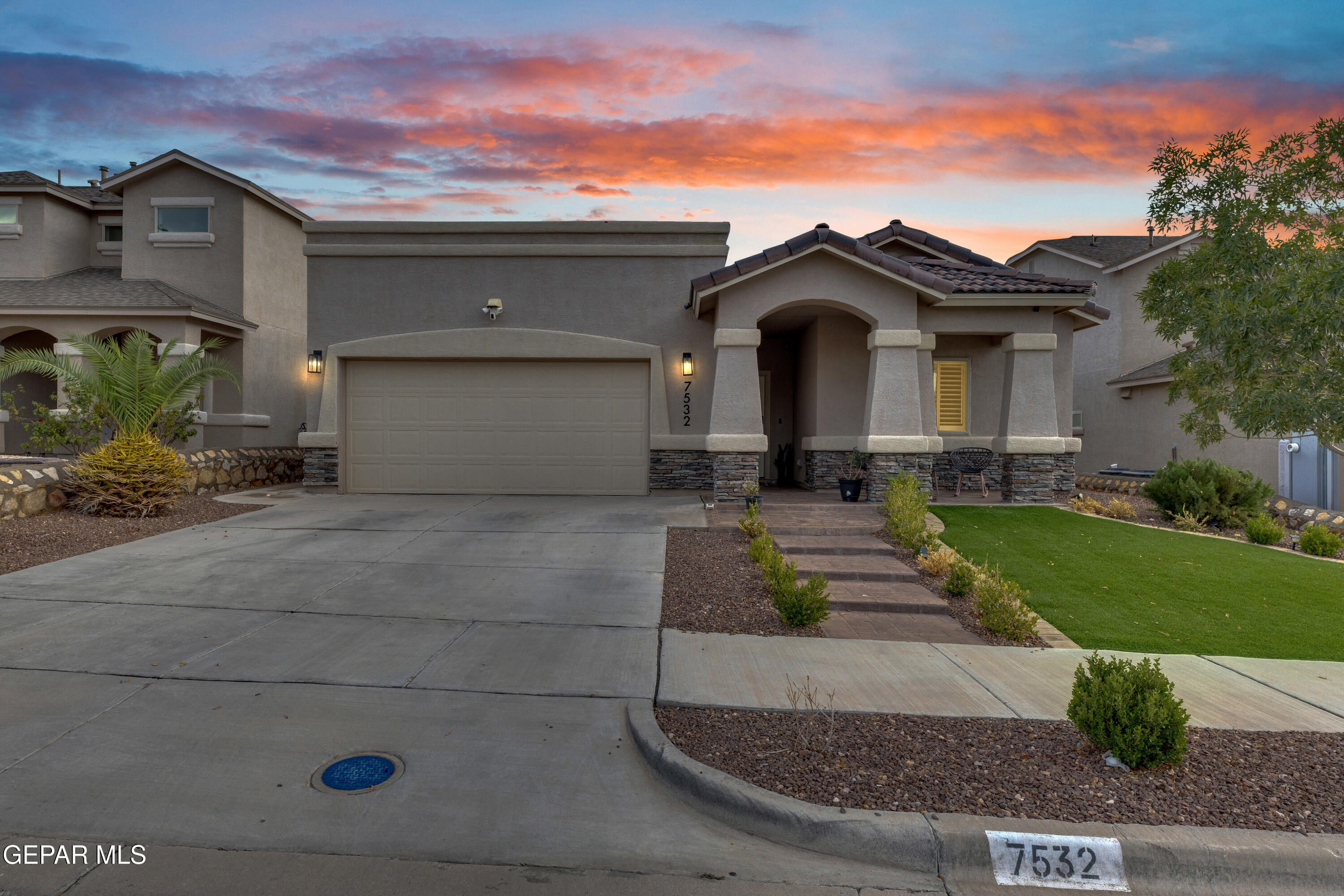 7532 Wolf Creek Drive — photo