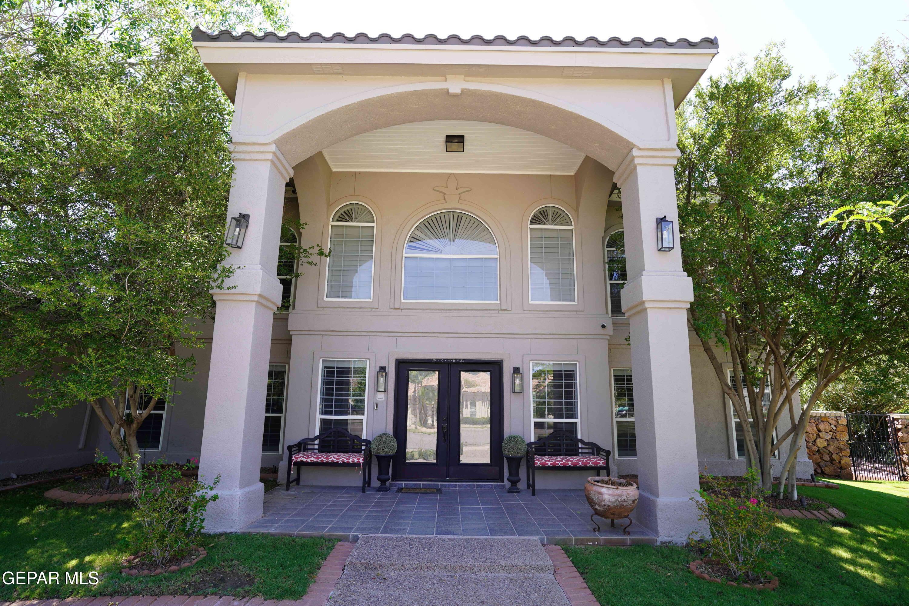 5304 Lottie Lane — photo