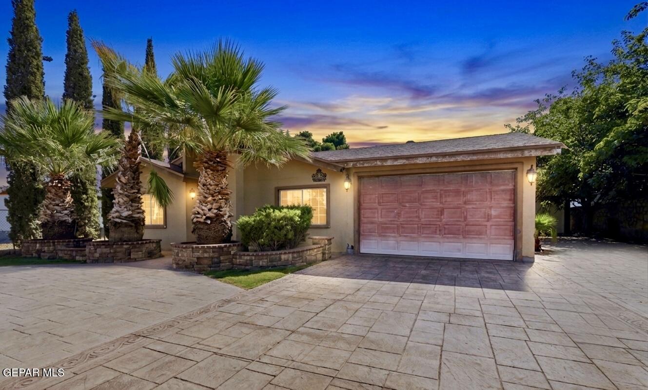 706 Blake Place — photo
