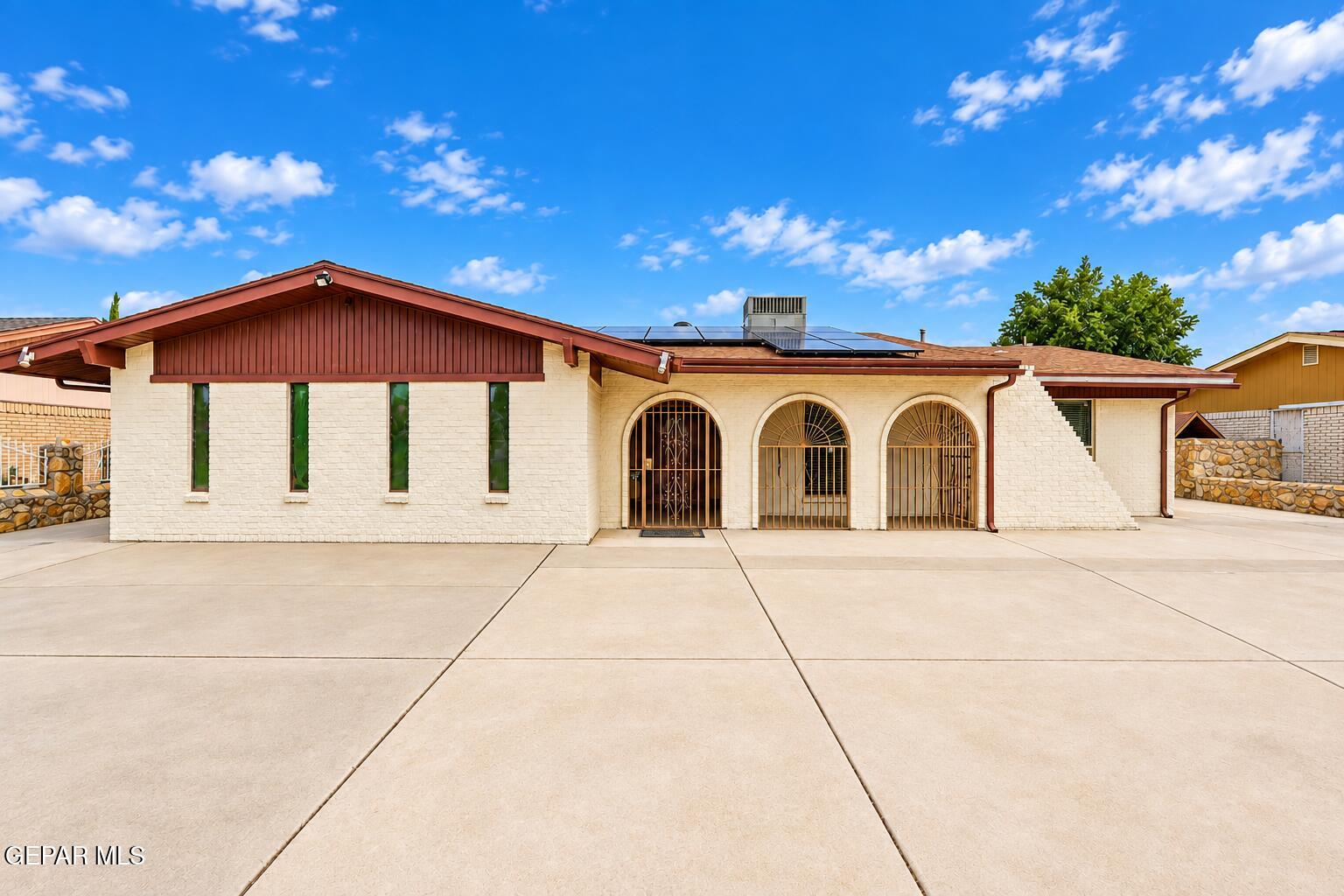 11013 Bob Stone Drive — photo