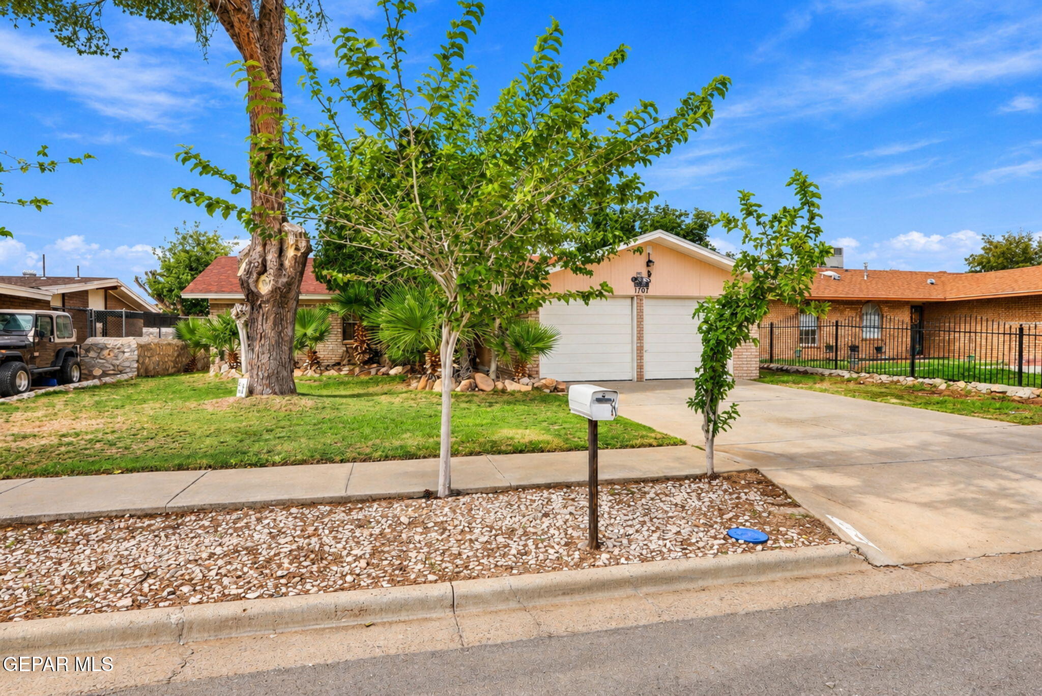 1707 Russ Randall Street — photo