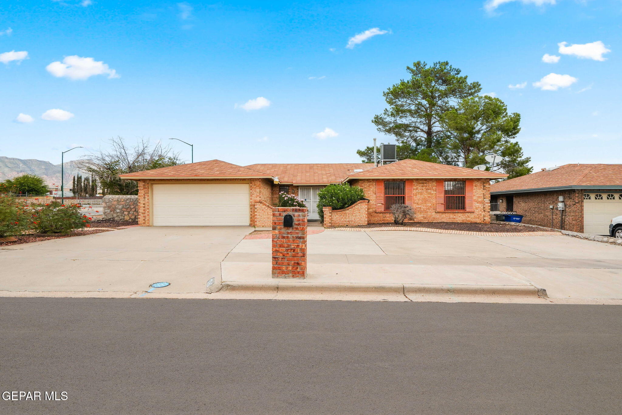 10560 Crete Drive — photo